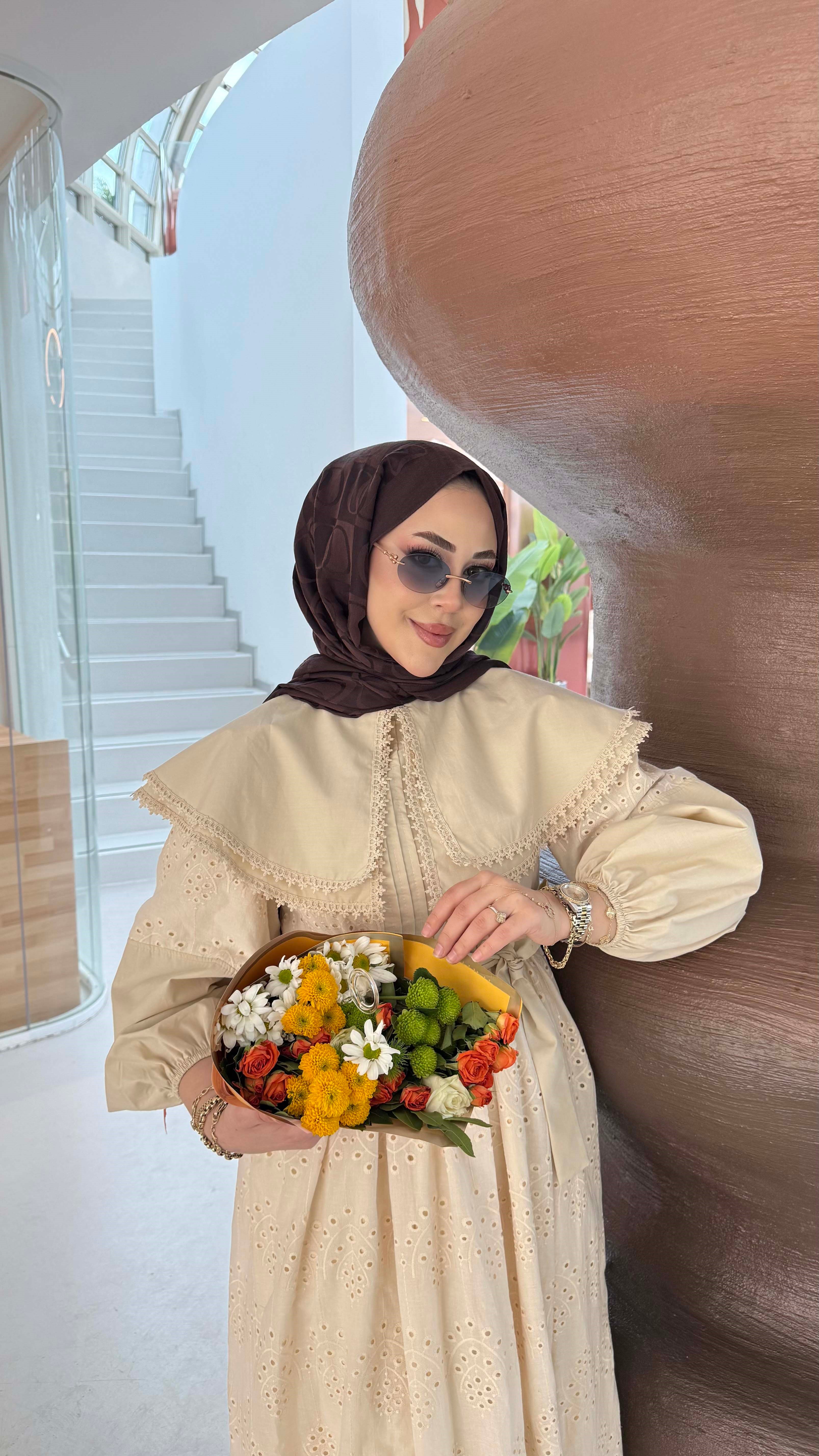 Bebe Yaka Güpür Elbise Bej 1421
