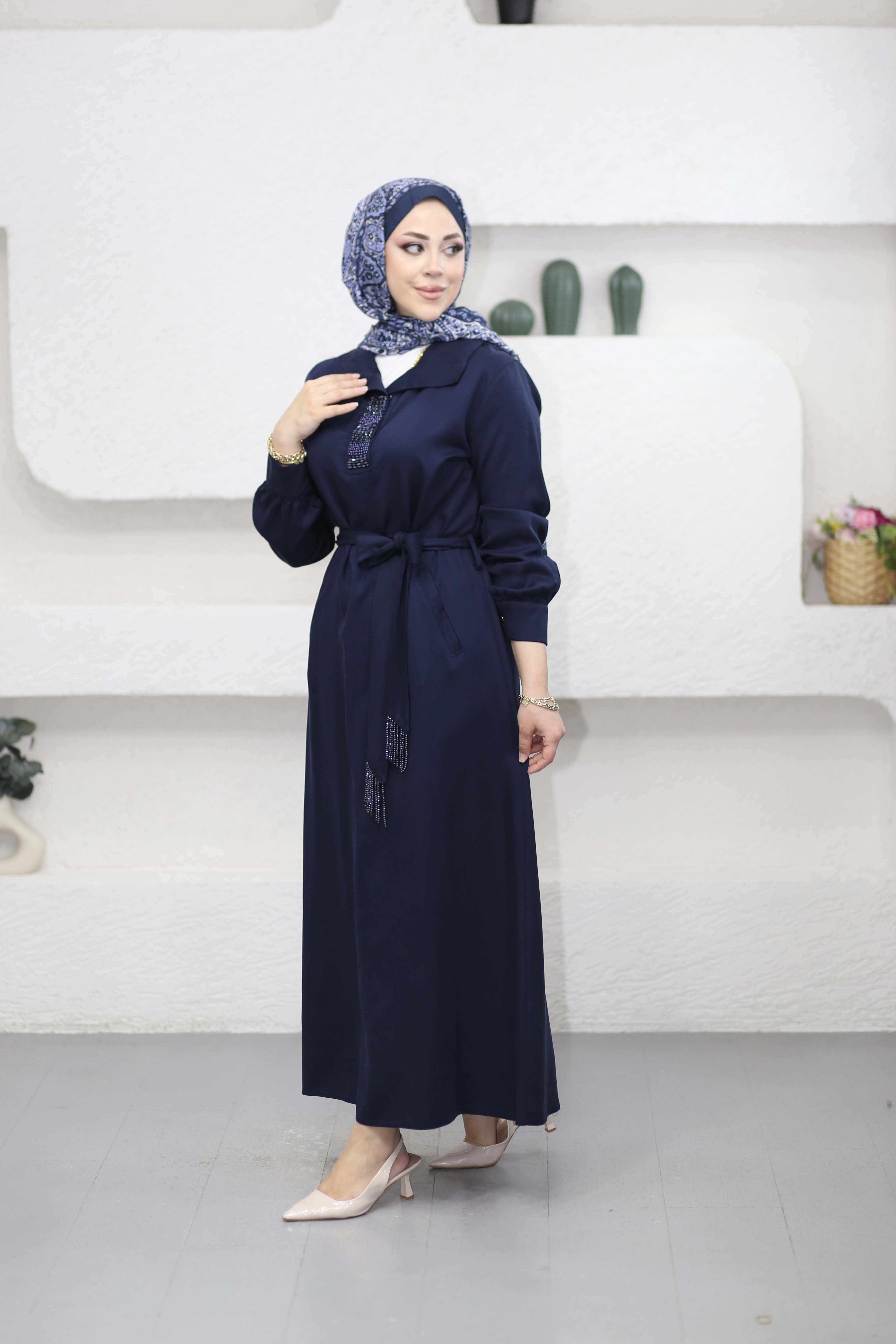 Yaka Detaylı Elbise Lacivert 1548