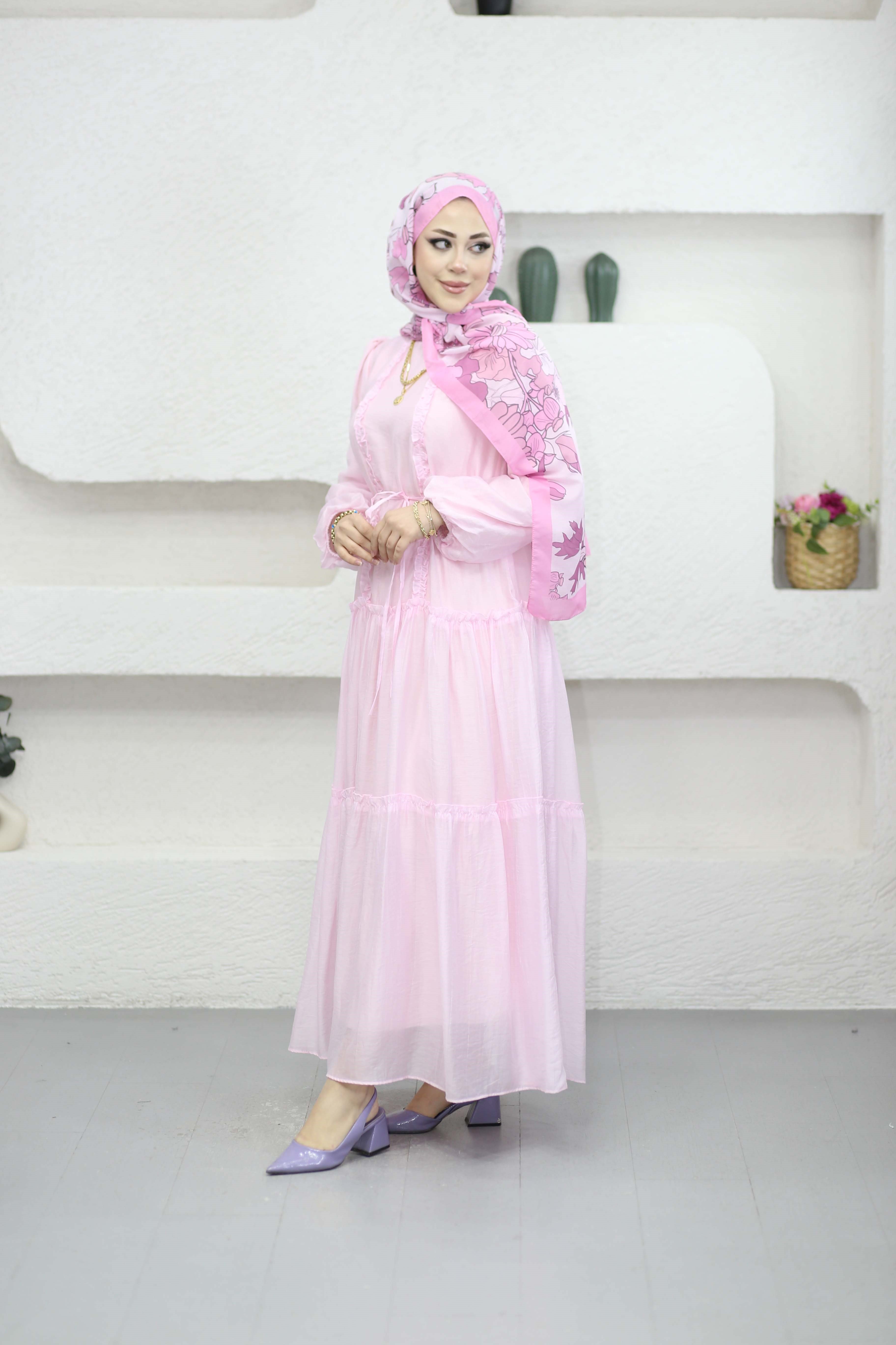 Miss Elbise Pembe 1648