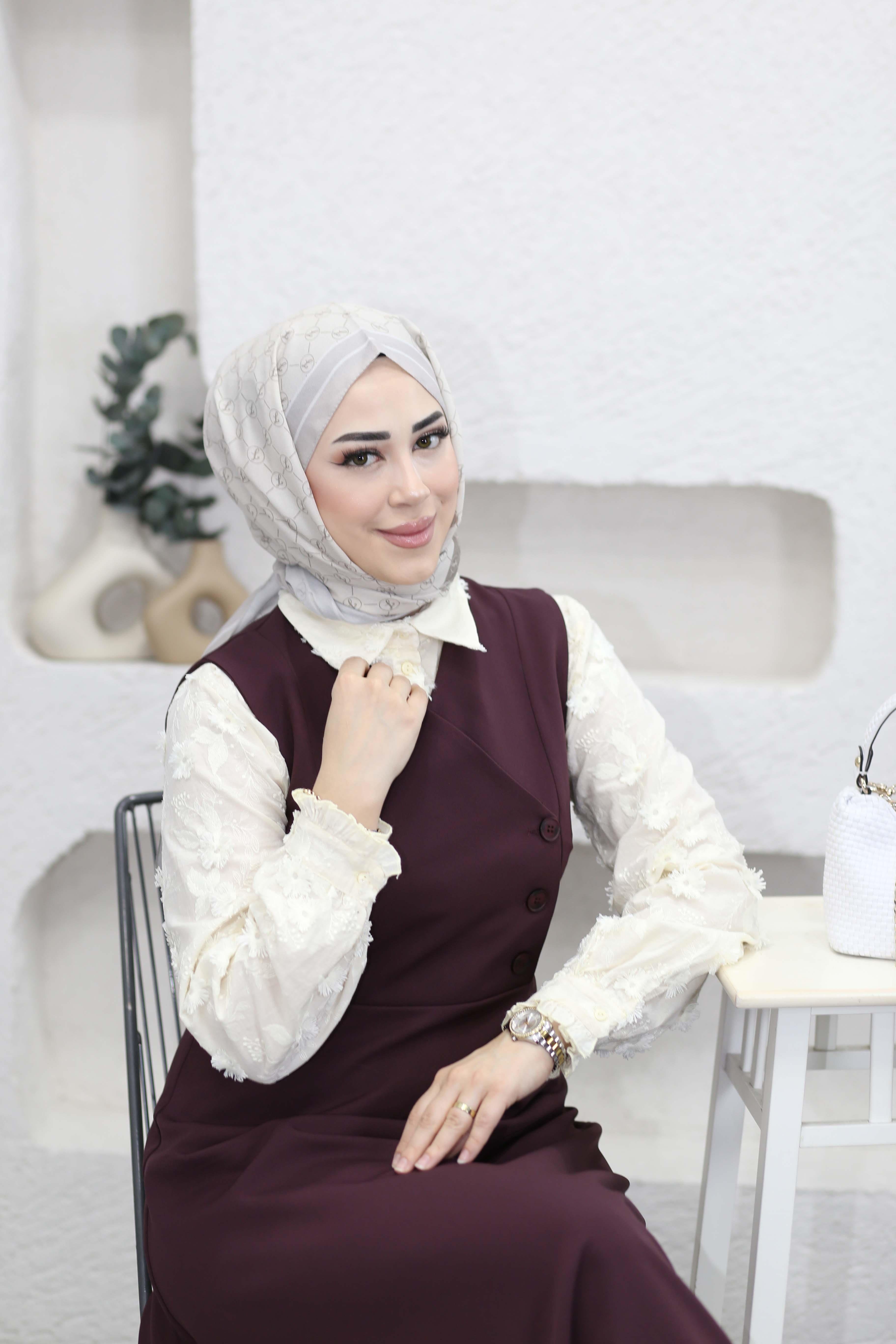 Düğmeli Jile Bordo 3040