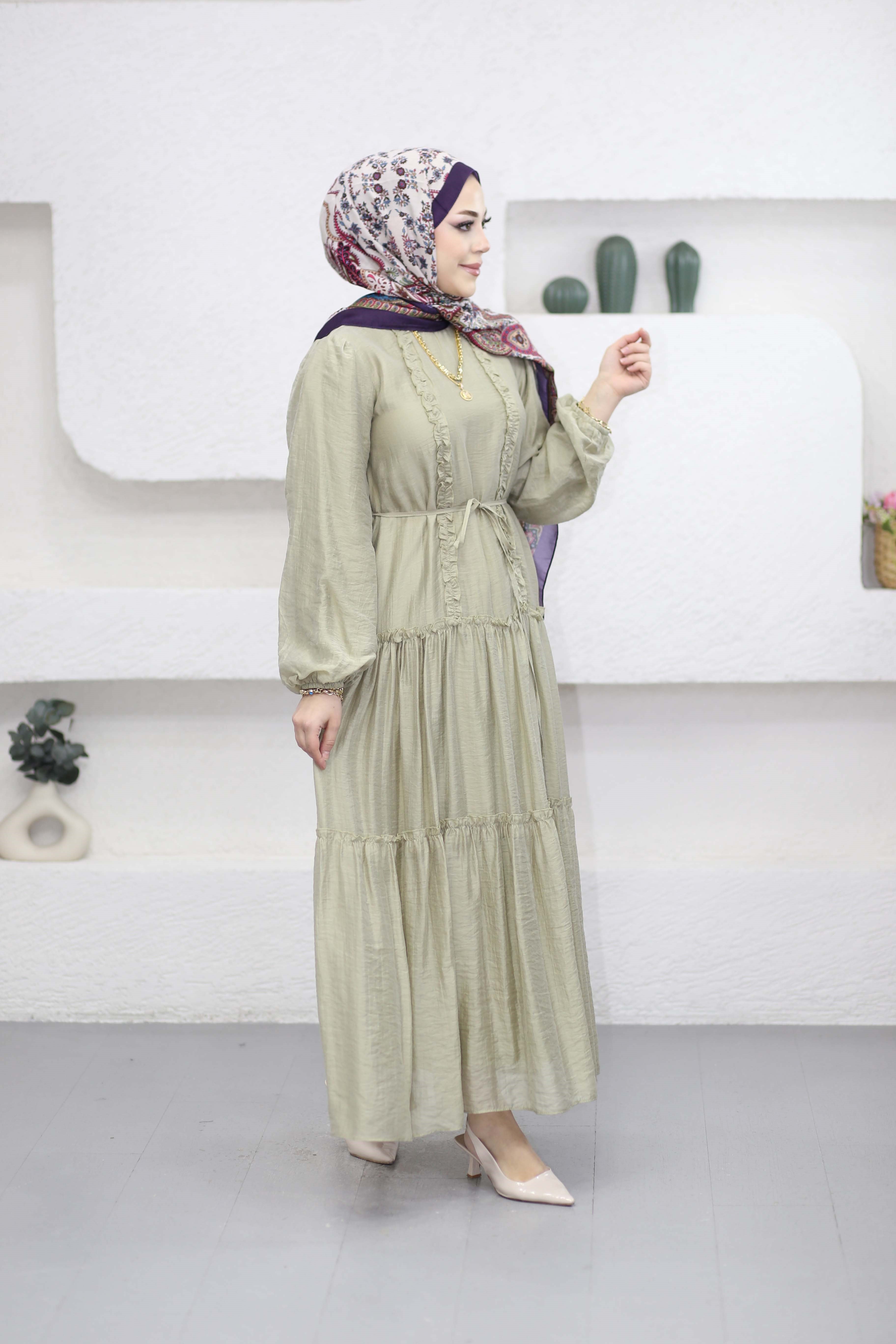 Miss Elbise Çağla Yeşili 1648