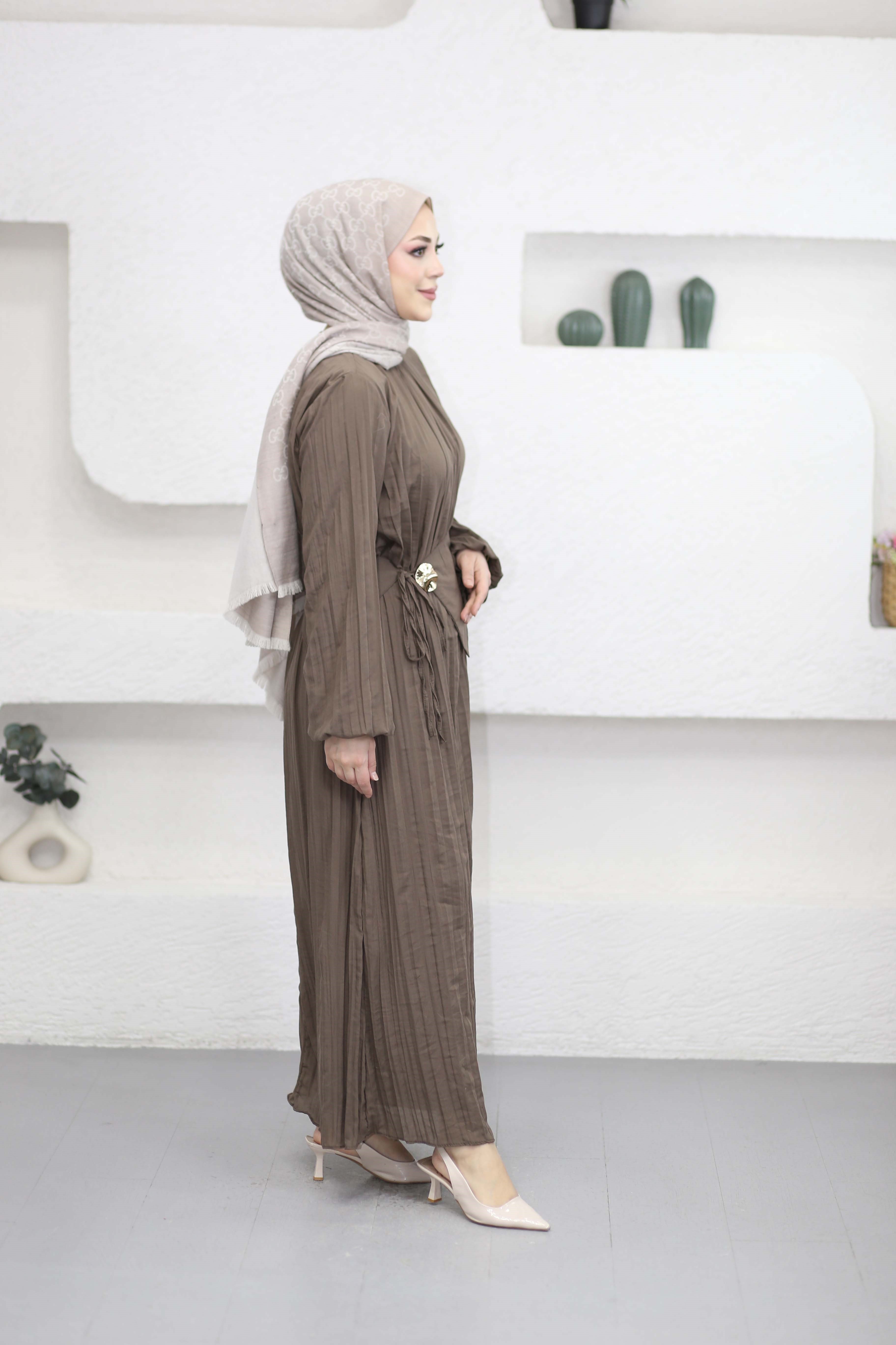 Yaka Detay Elbise Toprak 25132
