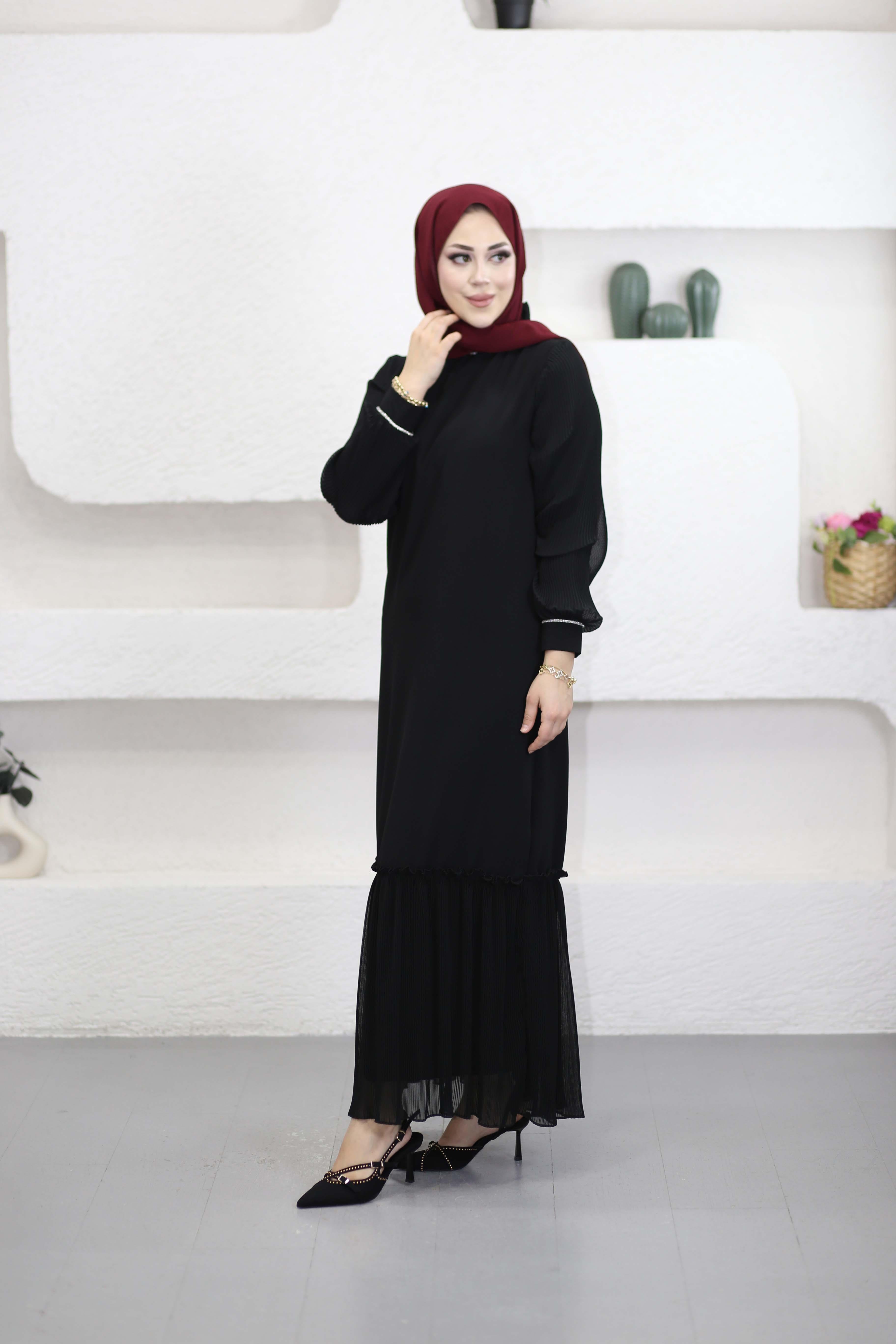 Yaka Taşlı Pilise Detay Elbise Siyah 5508