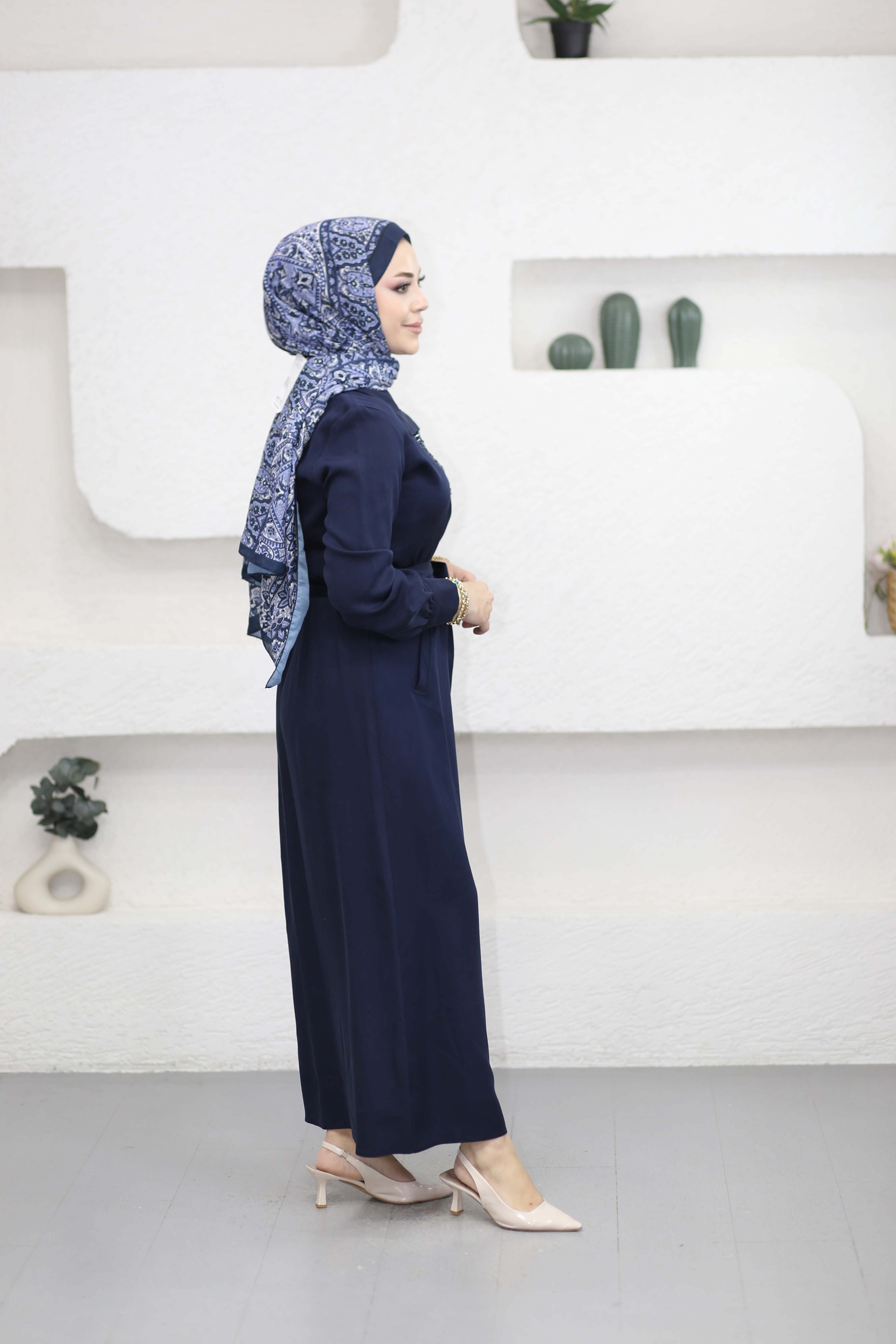 Yaka Detaylı Elbise Lacivert 1548