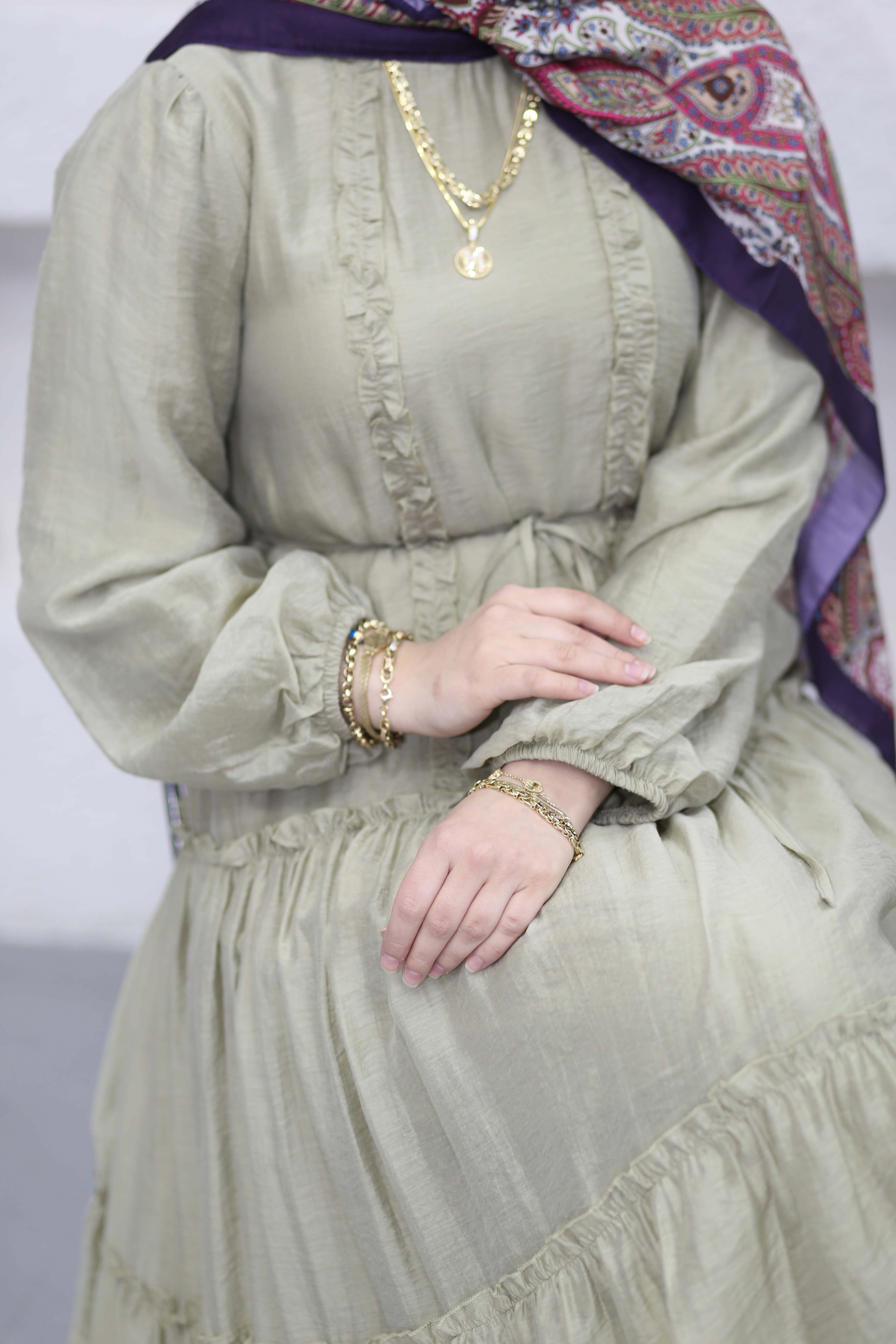Miss Elbise Çağla Yeşili 1648