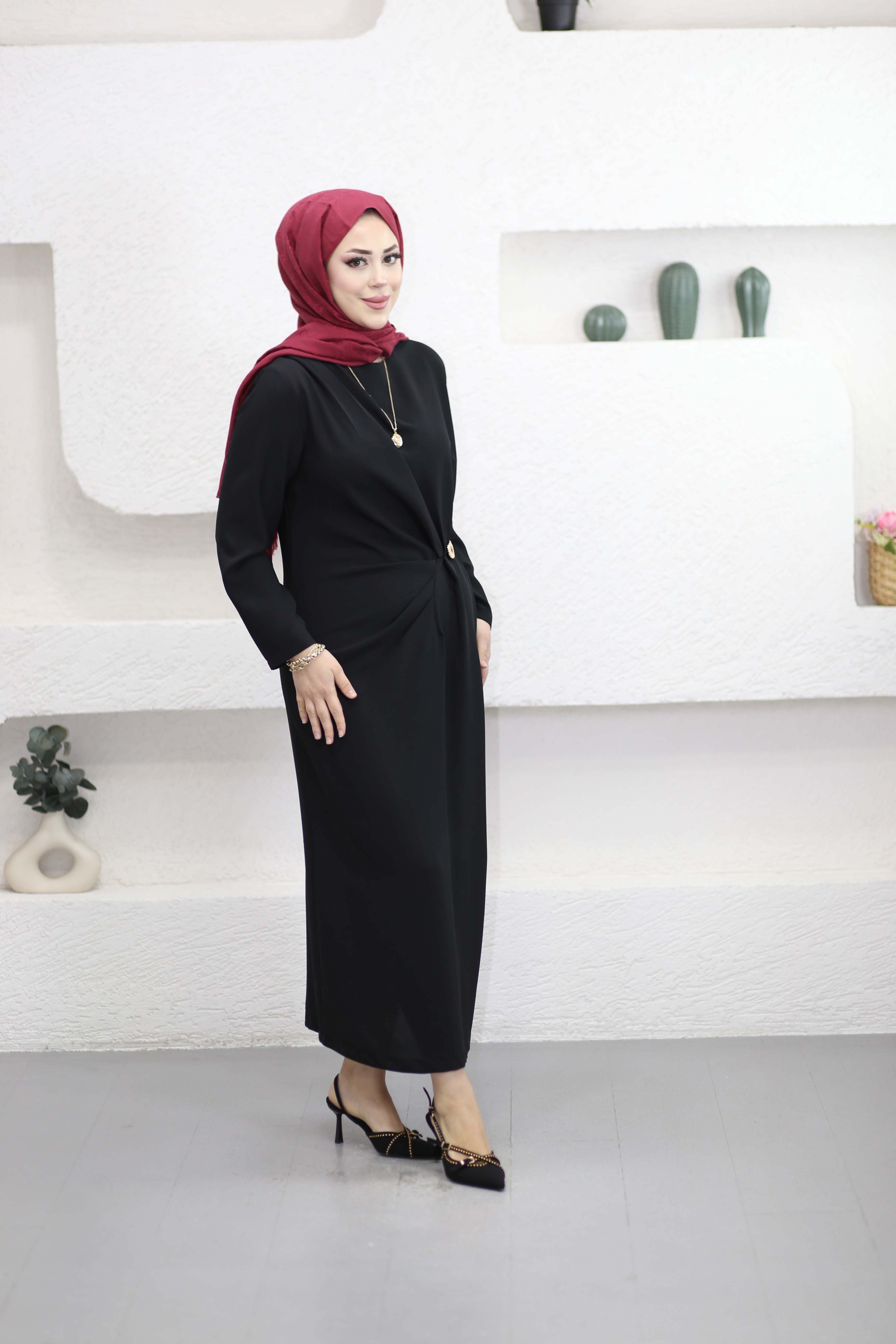 Omuz Ve Bel Pileli Elbise Siyah 5478