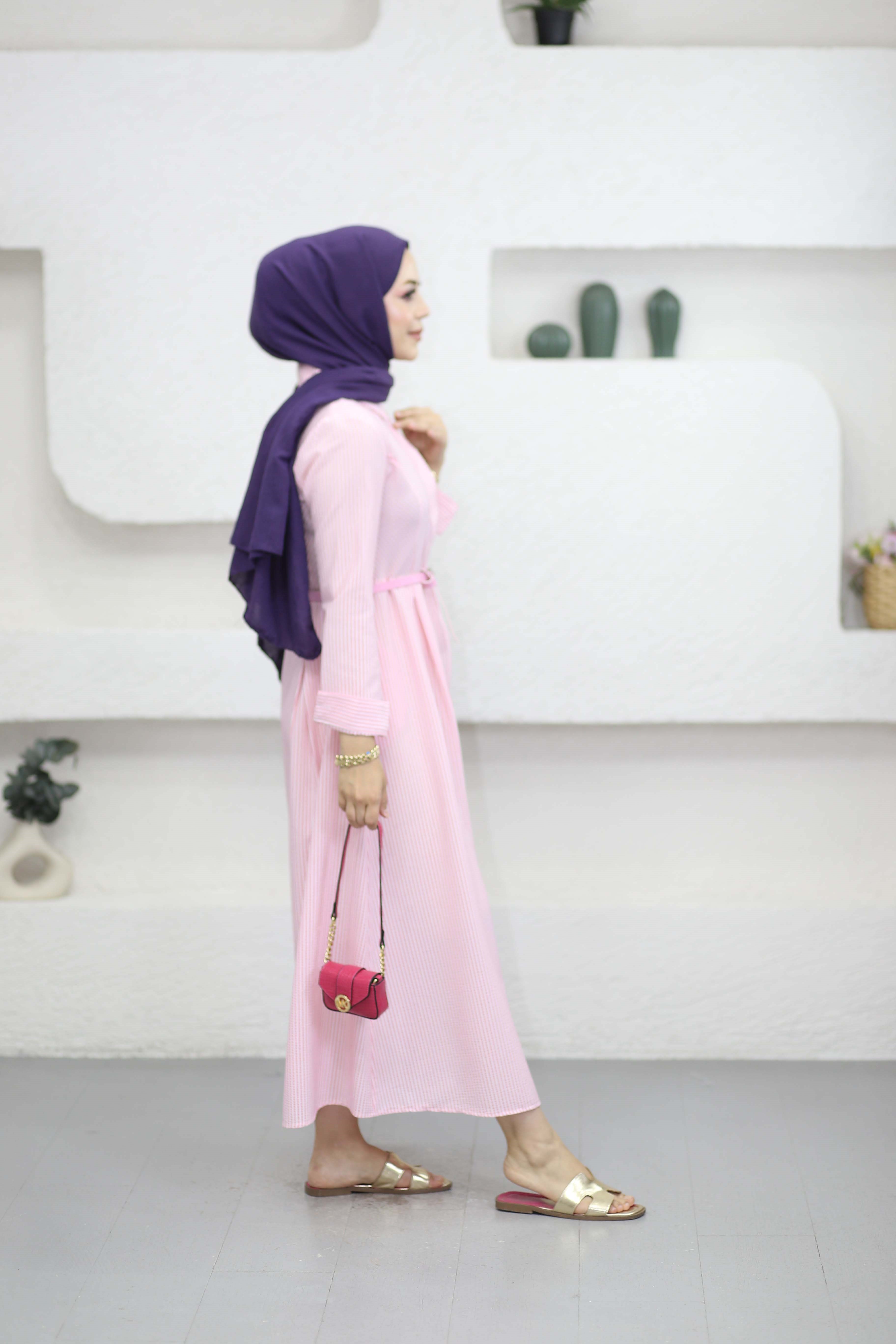 İnce Kemerli Çizgili Elbise Pembe 7595