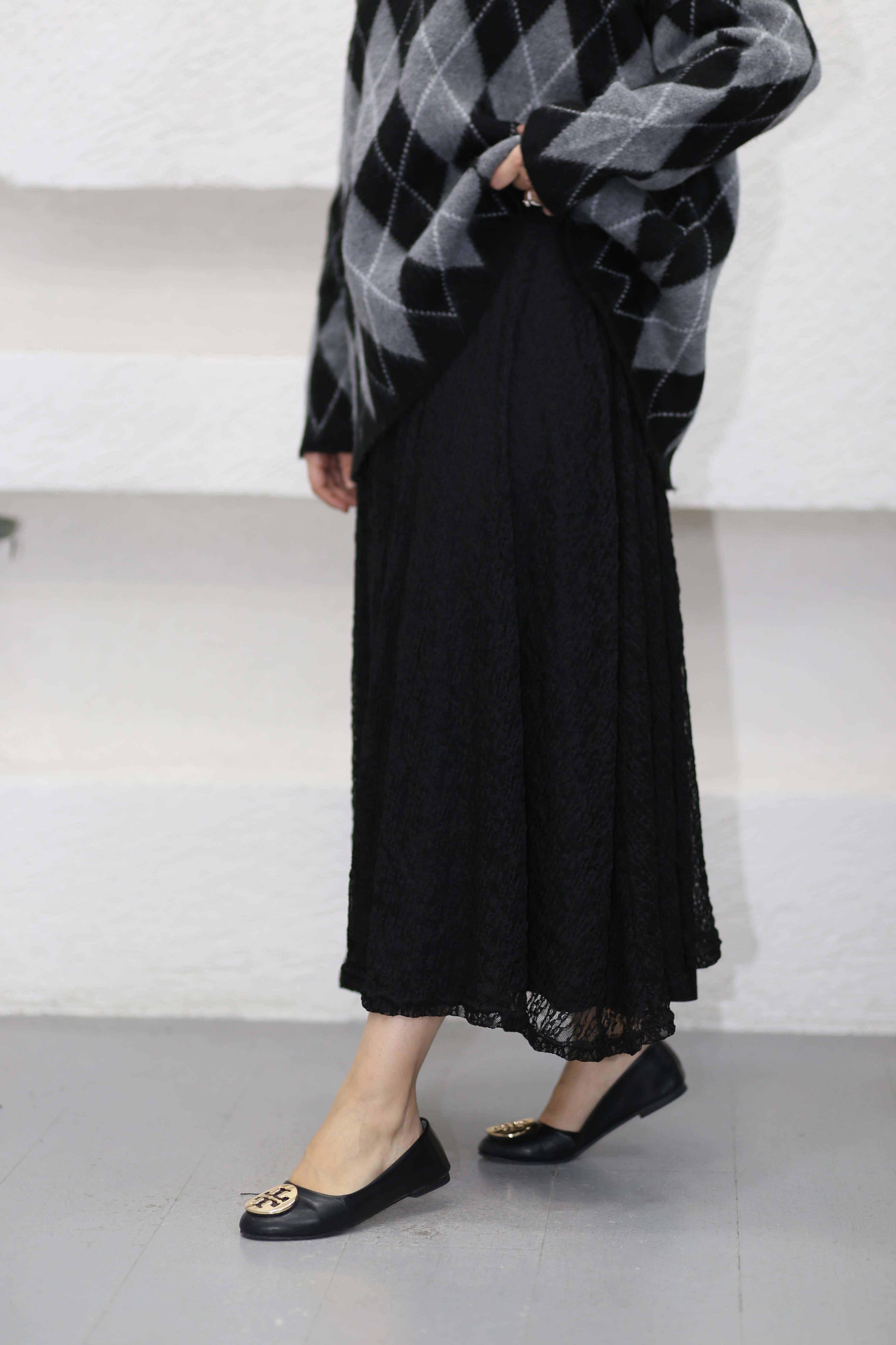 Dantelli Etek Siyah 30052