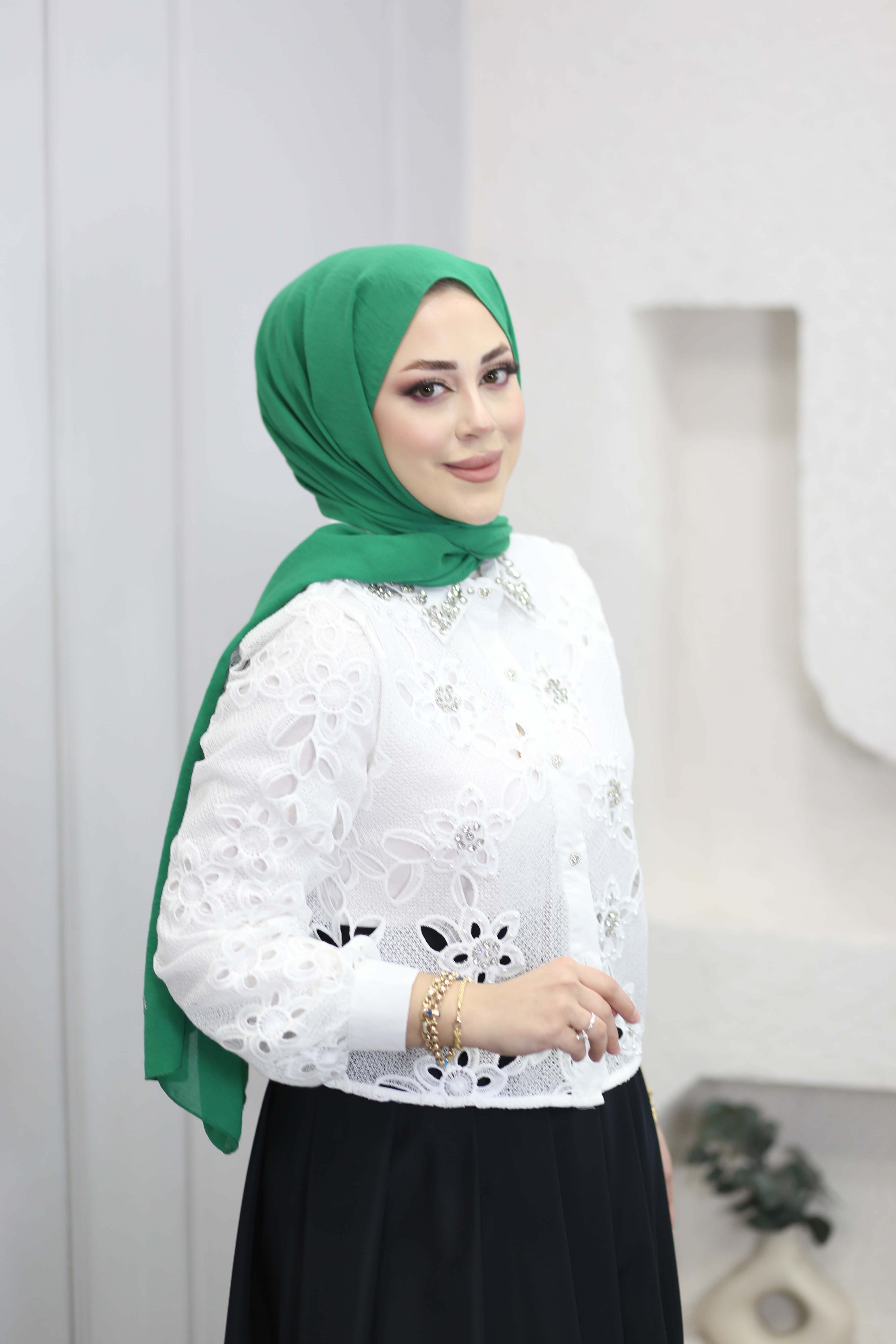 Taş Yaka Tasarım Gömlek Beyaz 39373