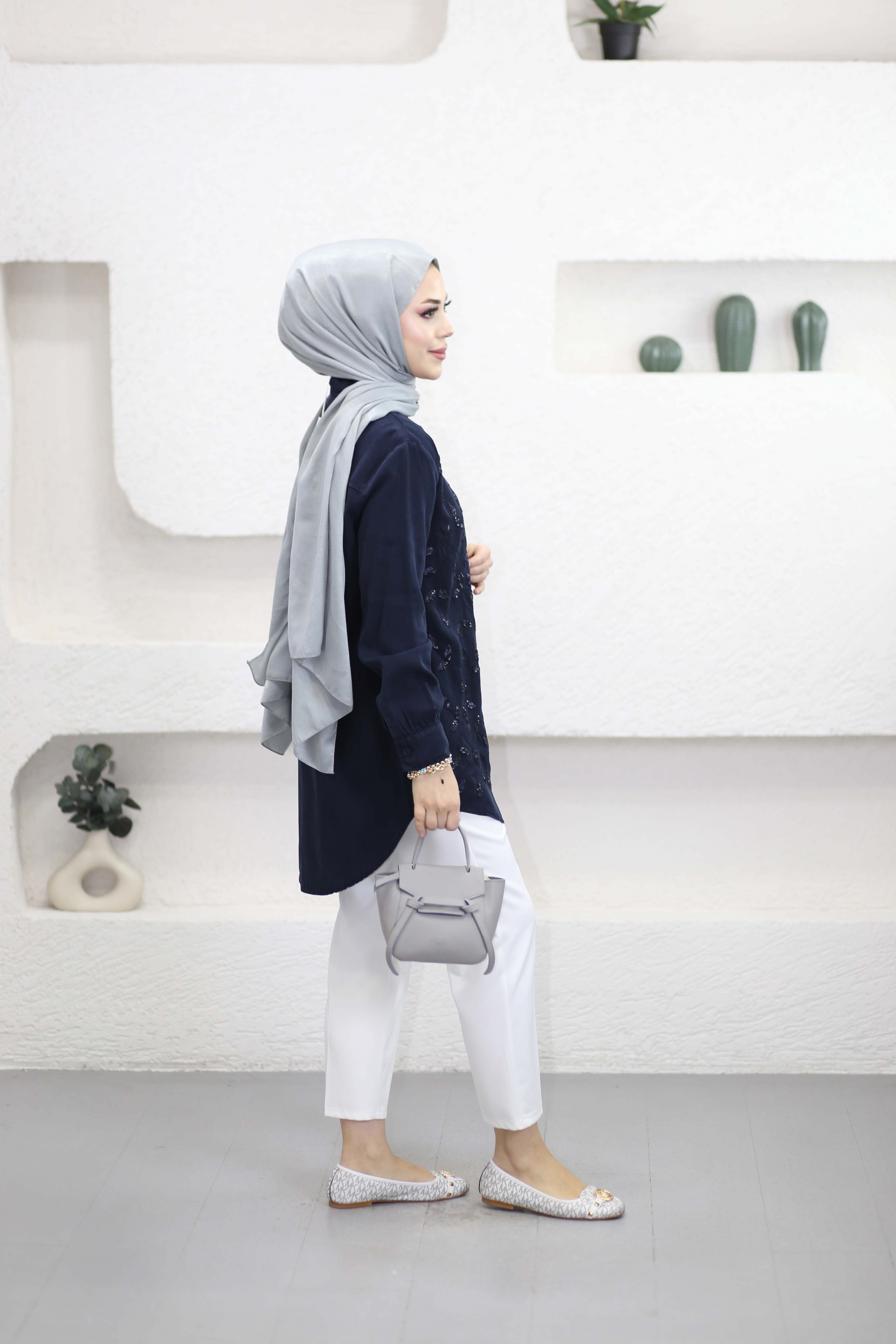 Yaprak İşlemeli Tencel Gömlek Lacivert 7504