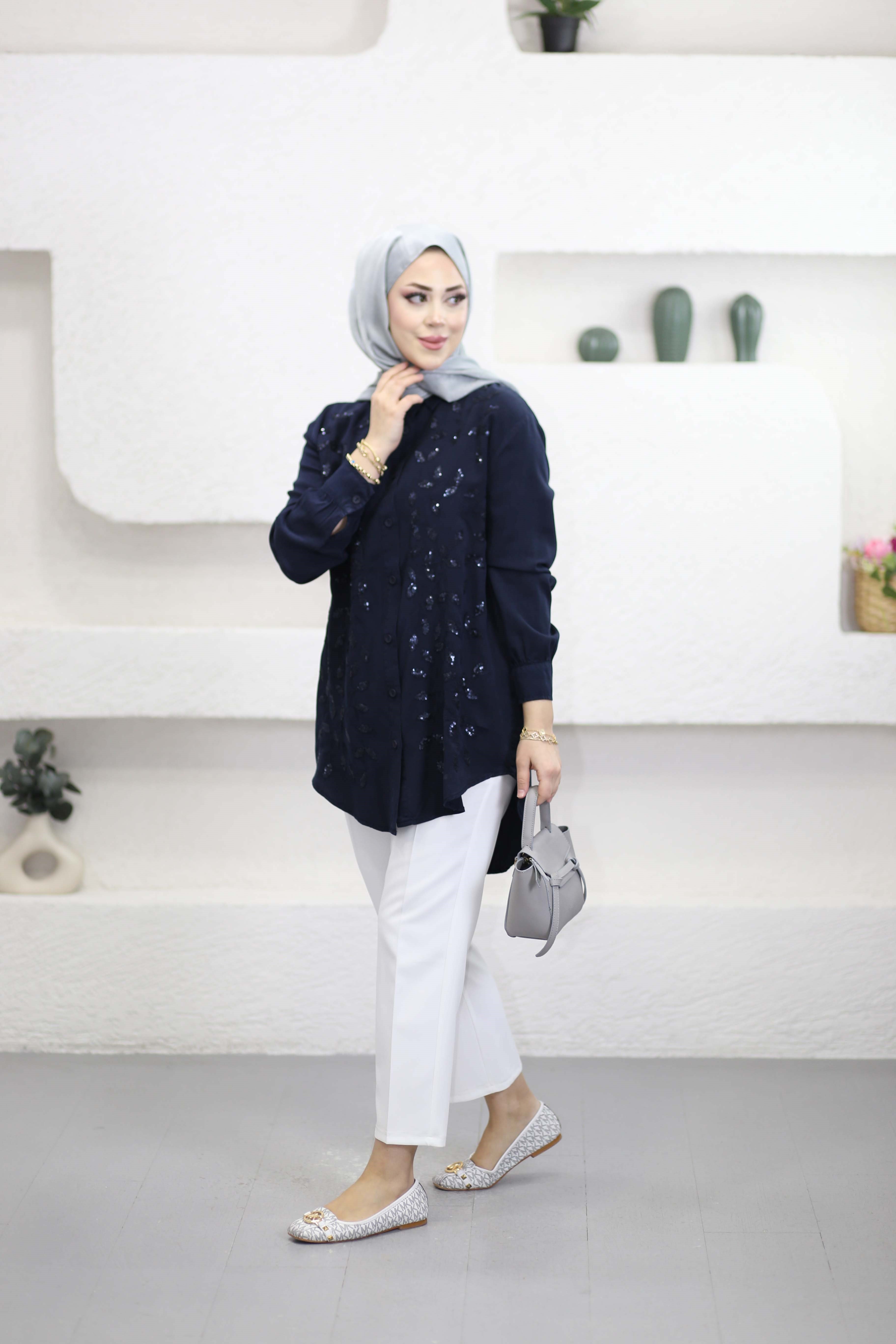 Yaprak İşlemeli Tencel Gömlek Lacivert 7504