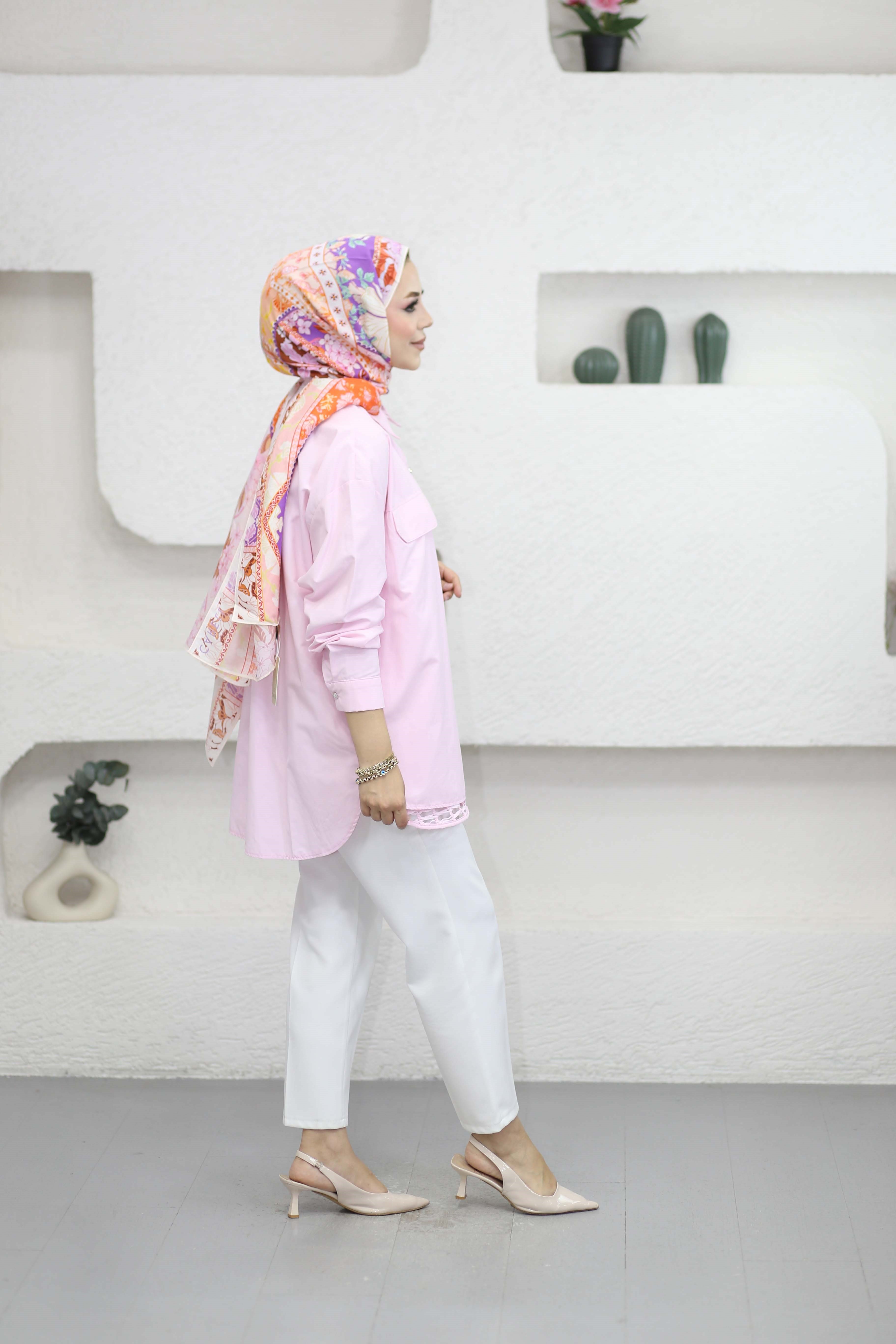 Kafes İşlemeli Taşlı Gömlek Pembe 170302