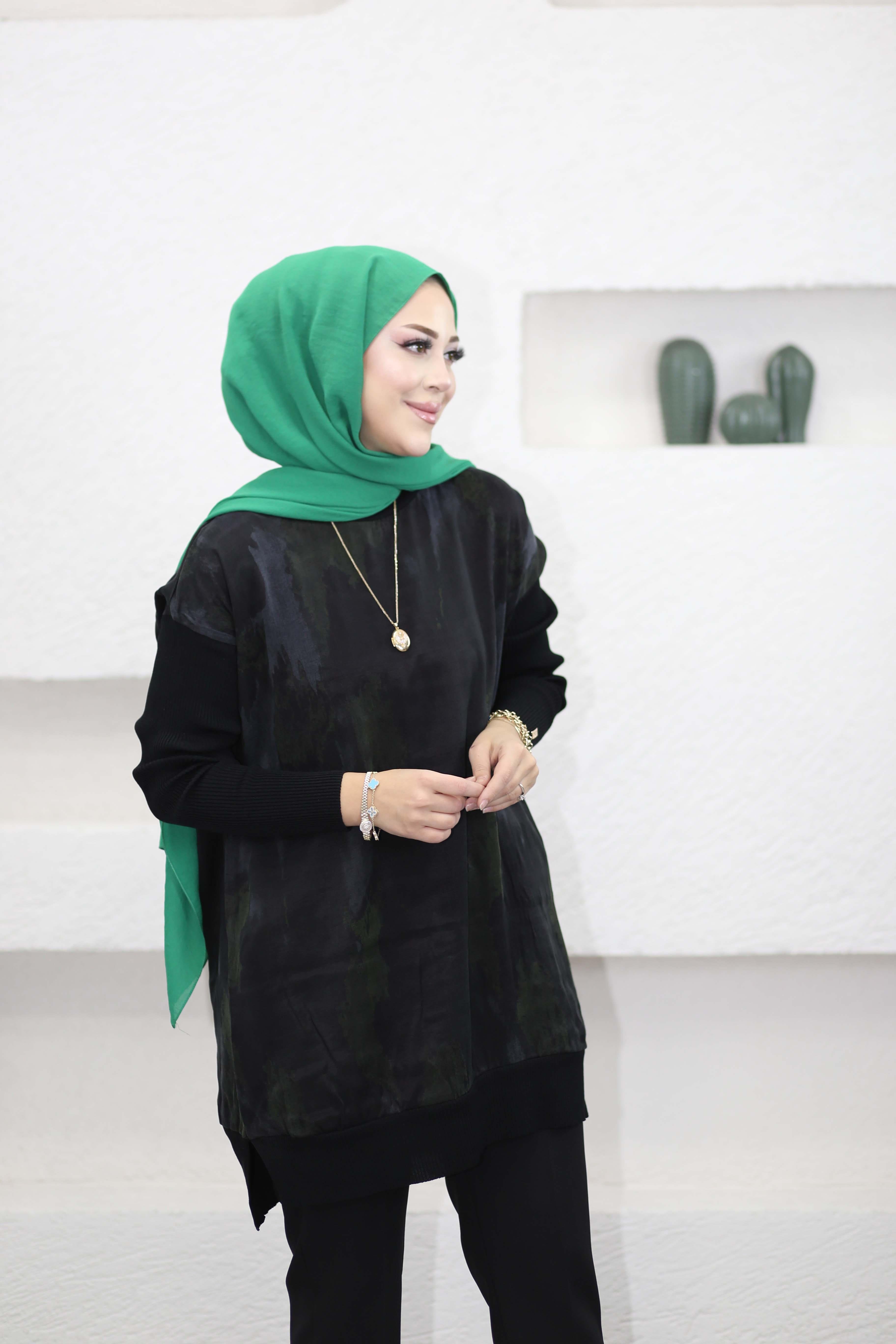 Triko Kollu Desenli Tunik Siyah 281