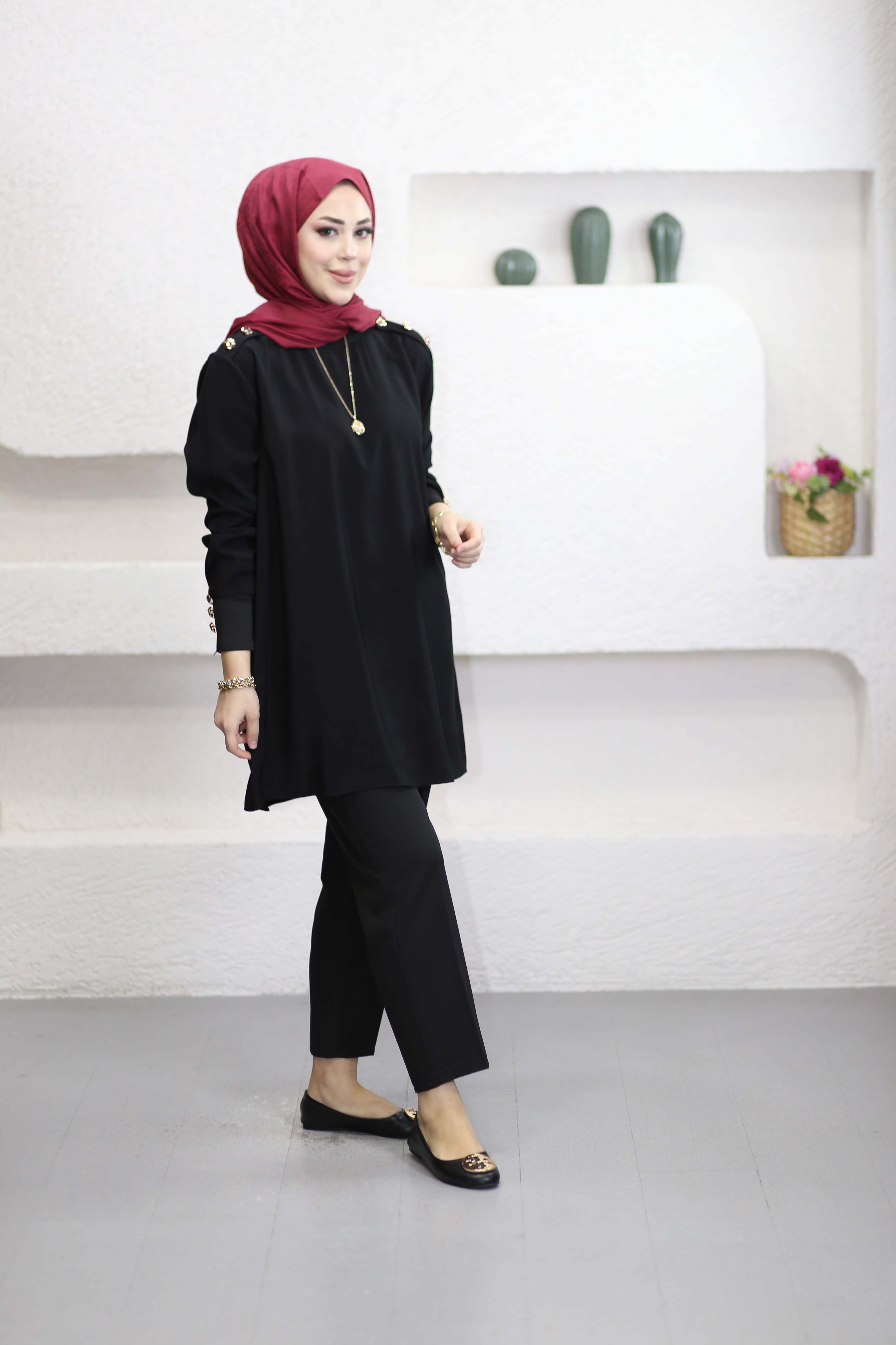 Omuz Aller Detaylı Tunik Siyah 4653