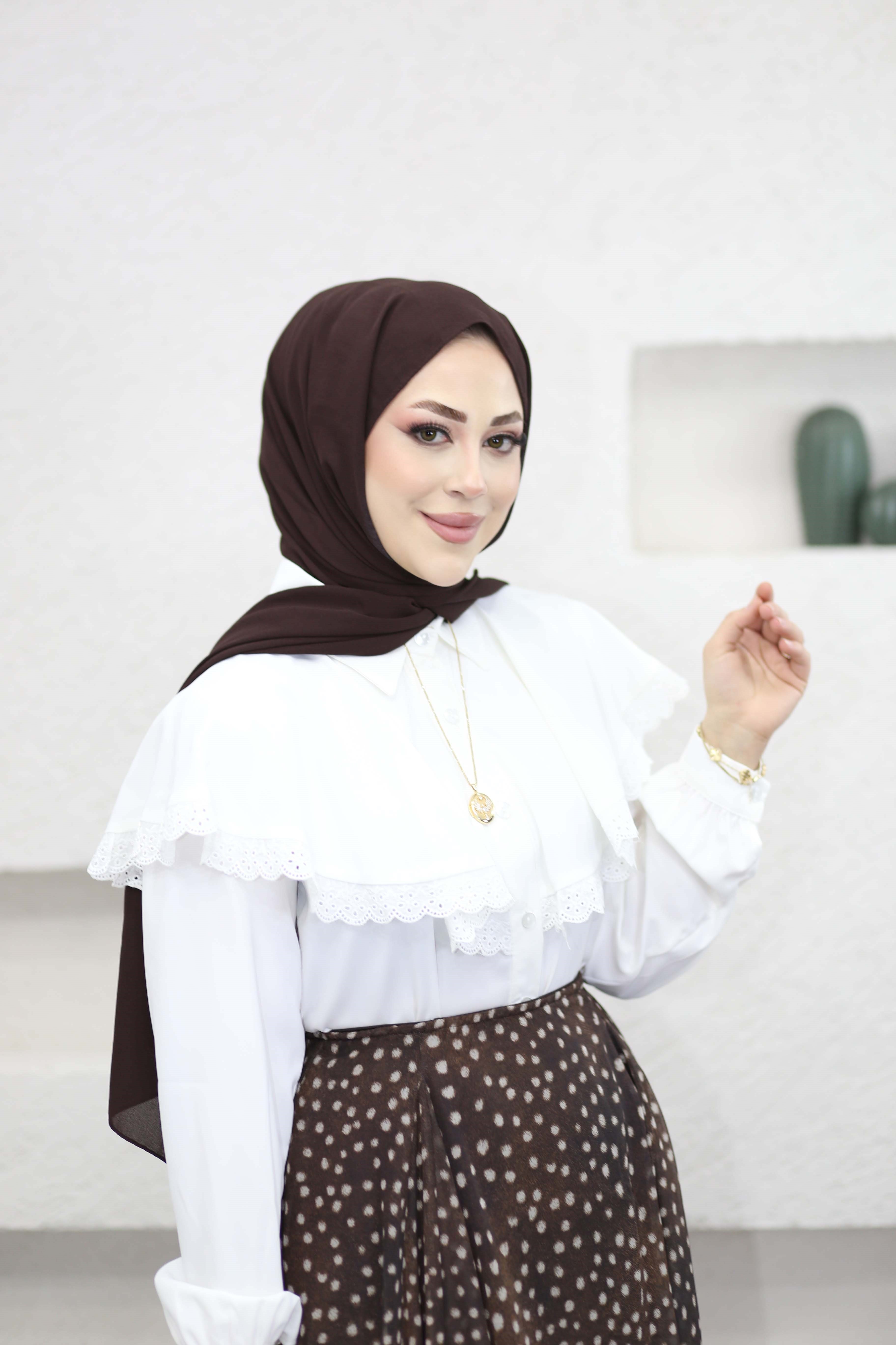 Şal Dantel Detaylı Gömlek Beyaz 2023