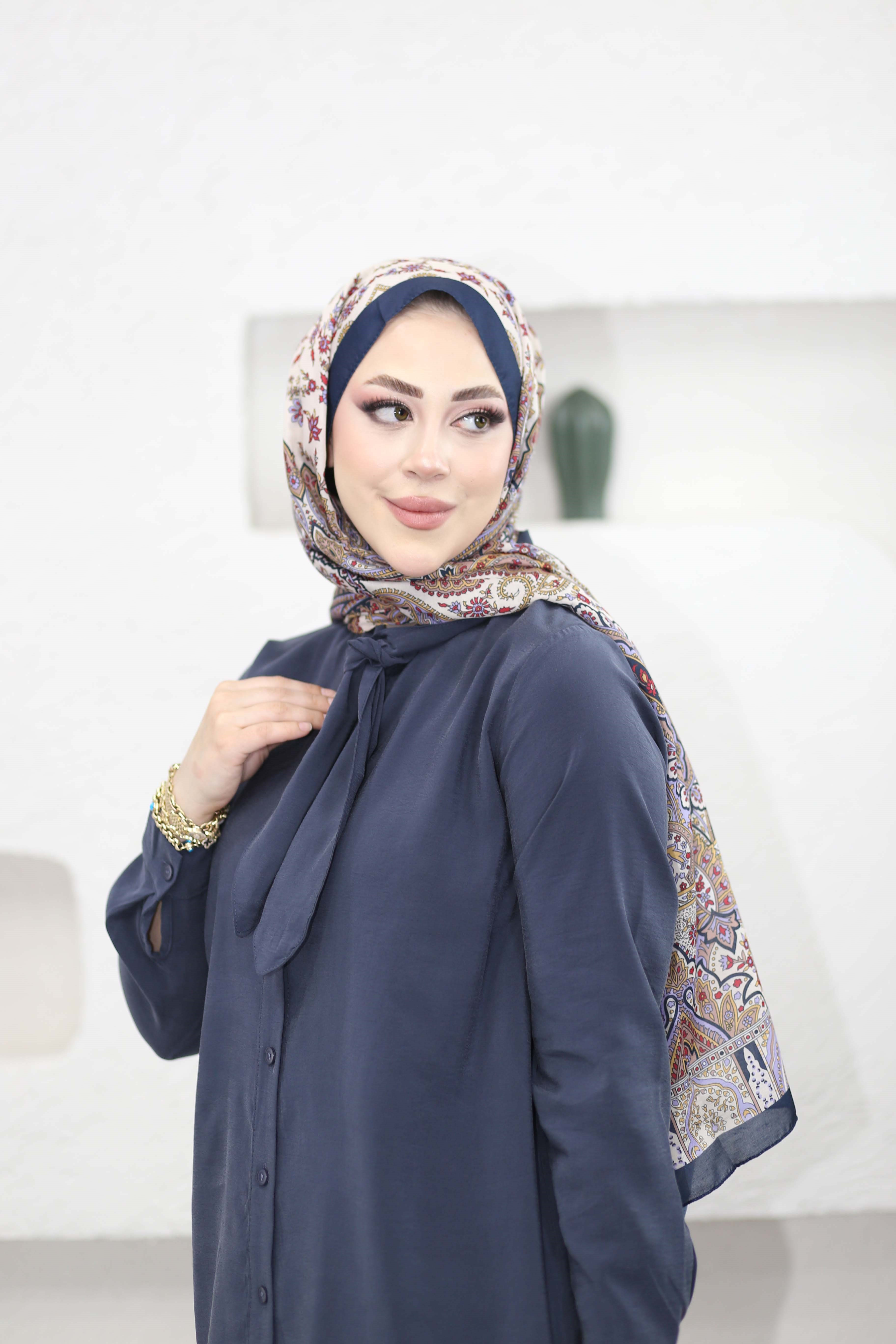 Yakası Fularlı Modal Tunik Lacivert 2145