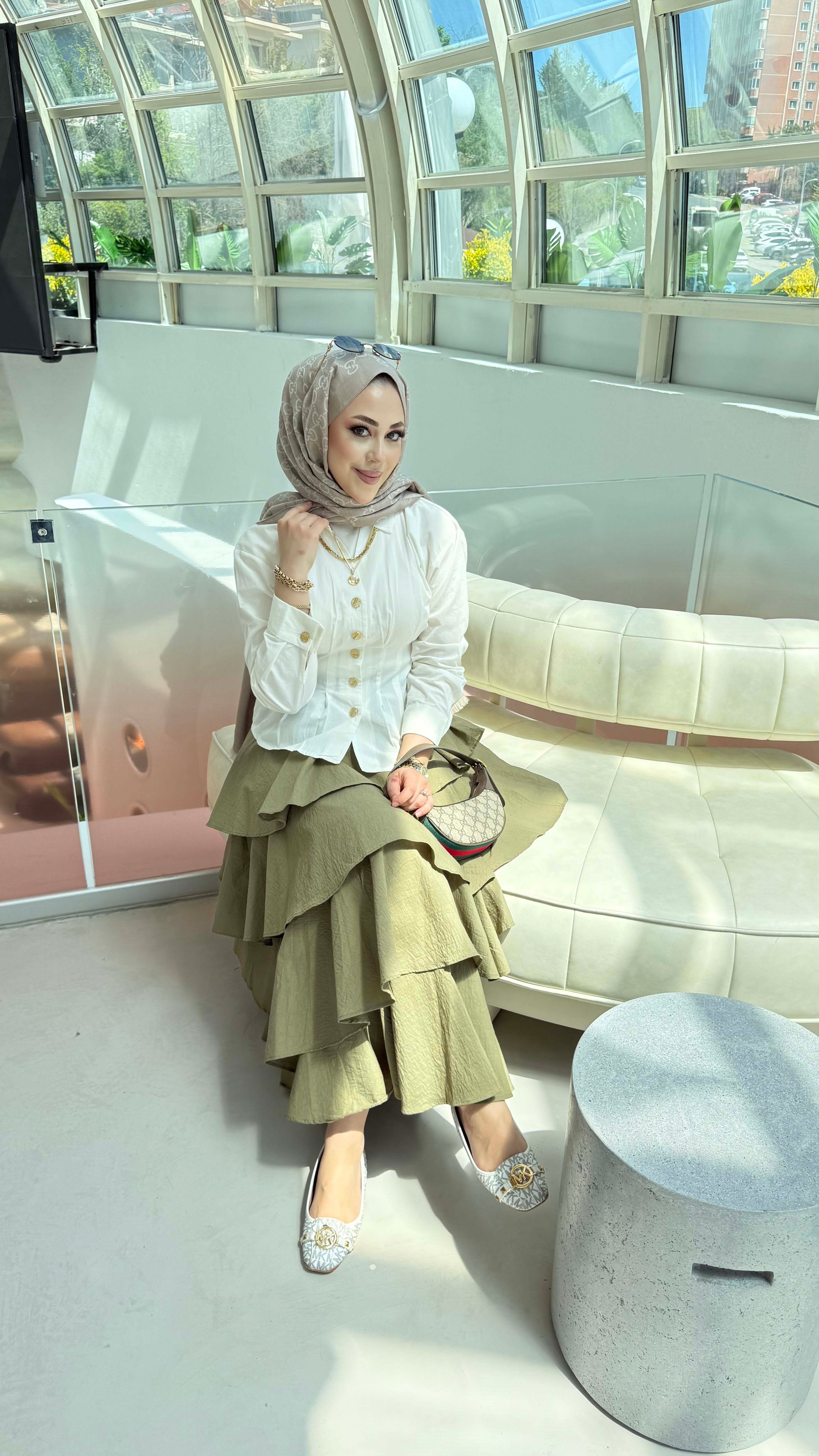 Bel Oturtma Detaylı Gömlek Beyaz 3359