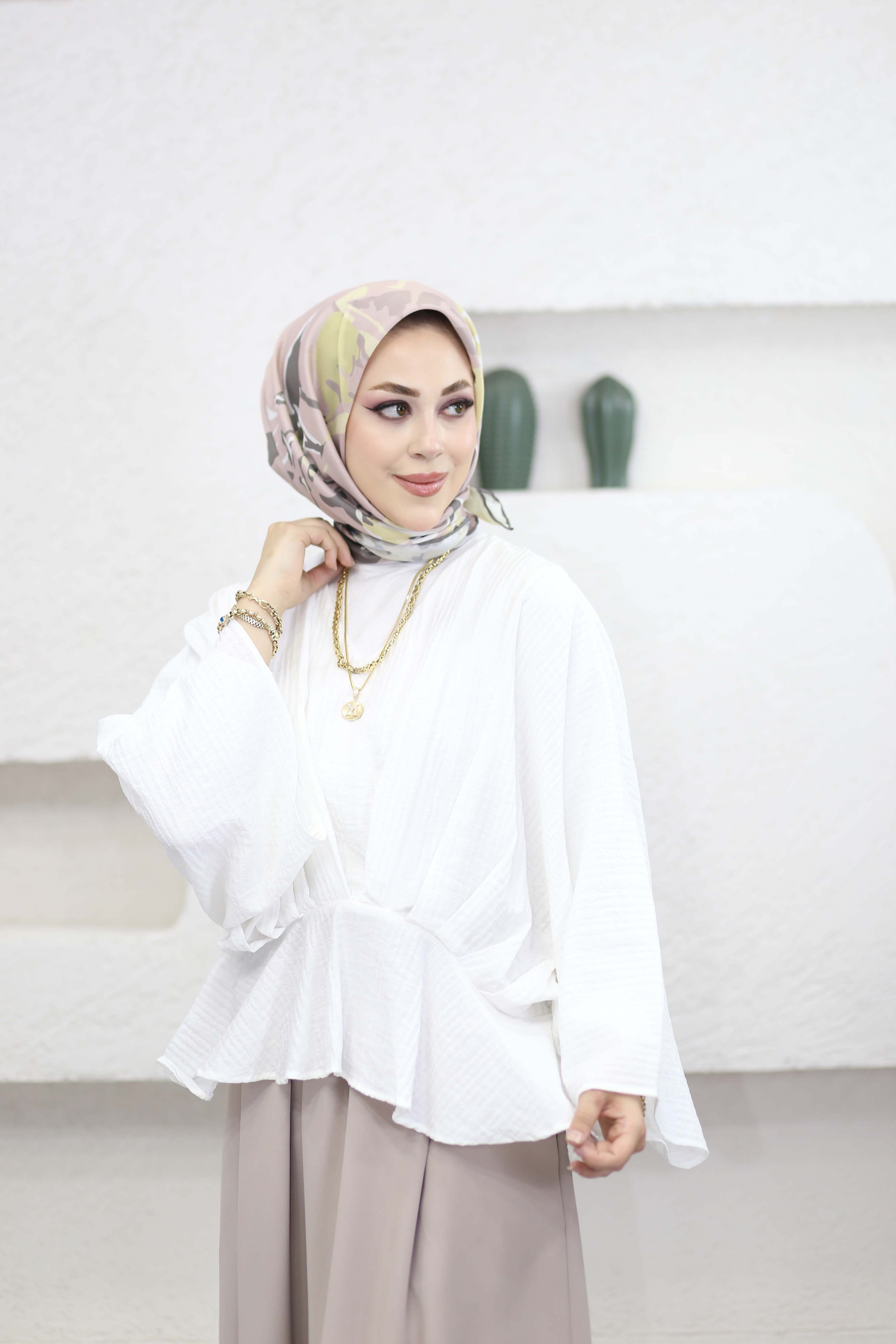 Esma Bluz Beyaz 2230