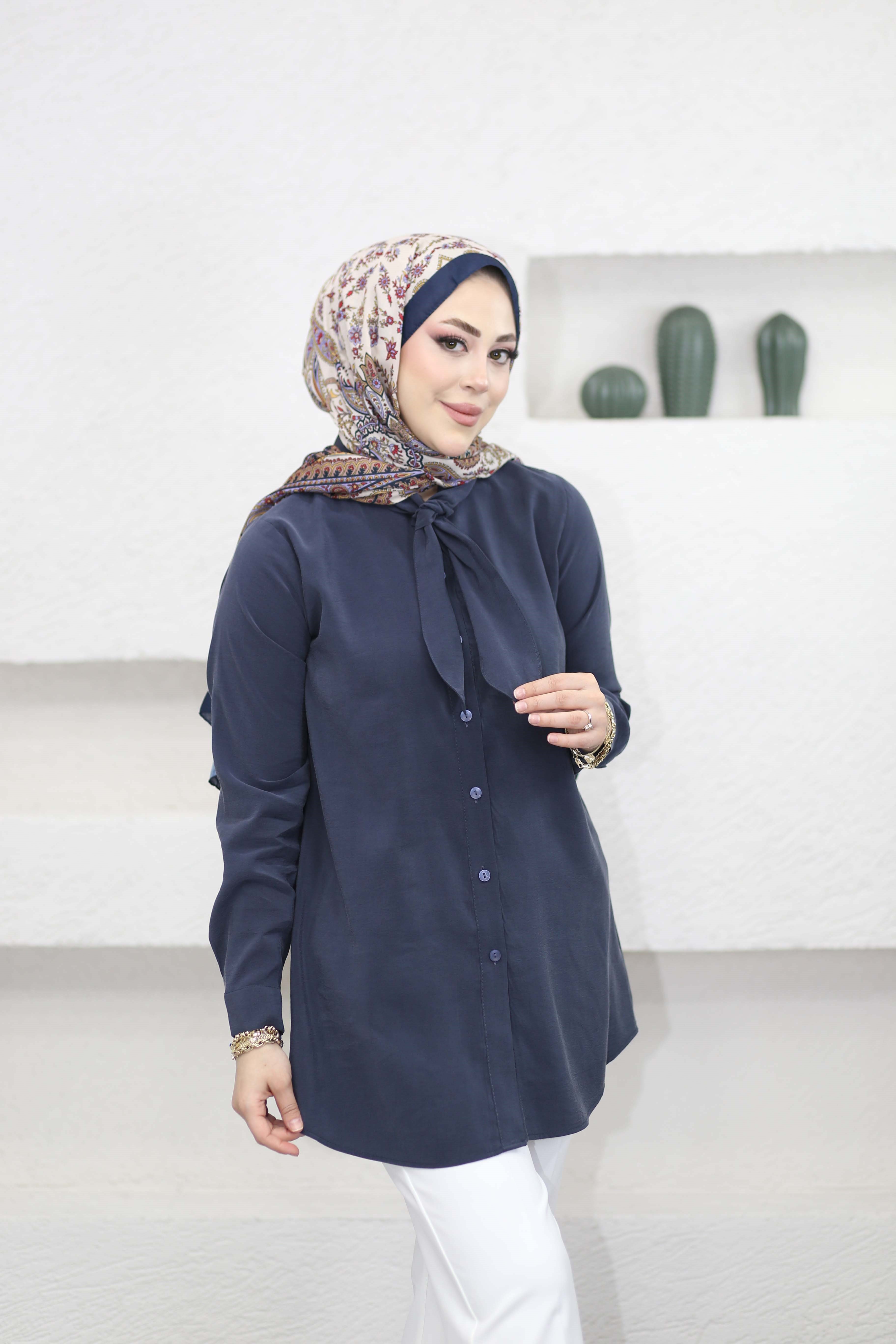 Yakası Fularlı Modal Tunik Lacivert 2145