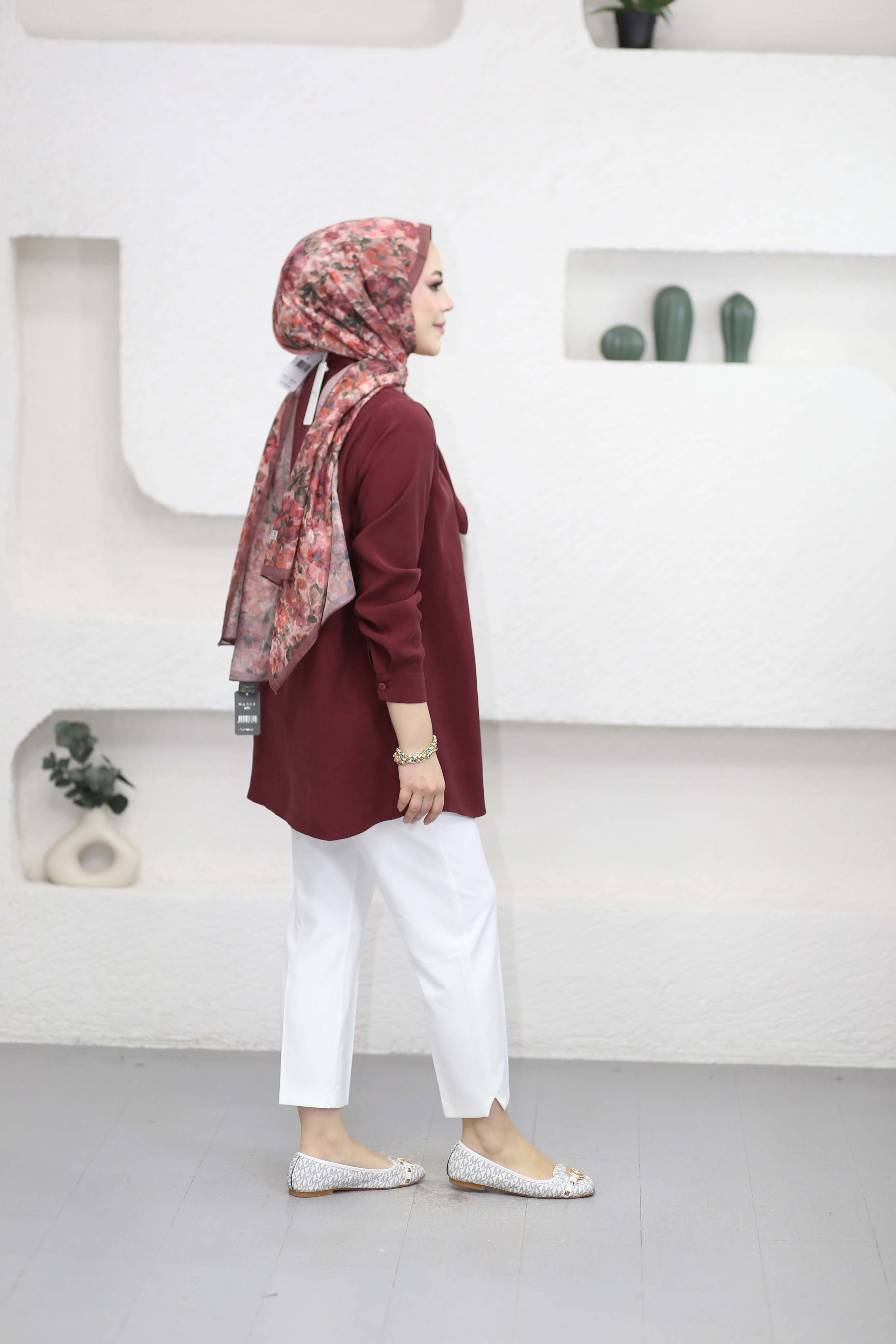 Yakası Fularlı Modal Tunik Bordo 2145