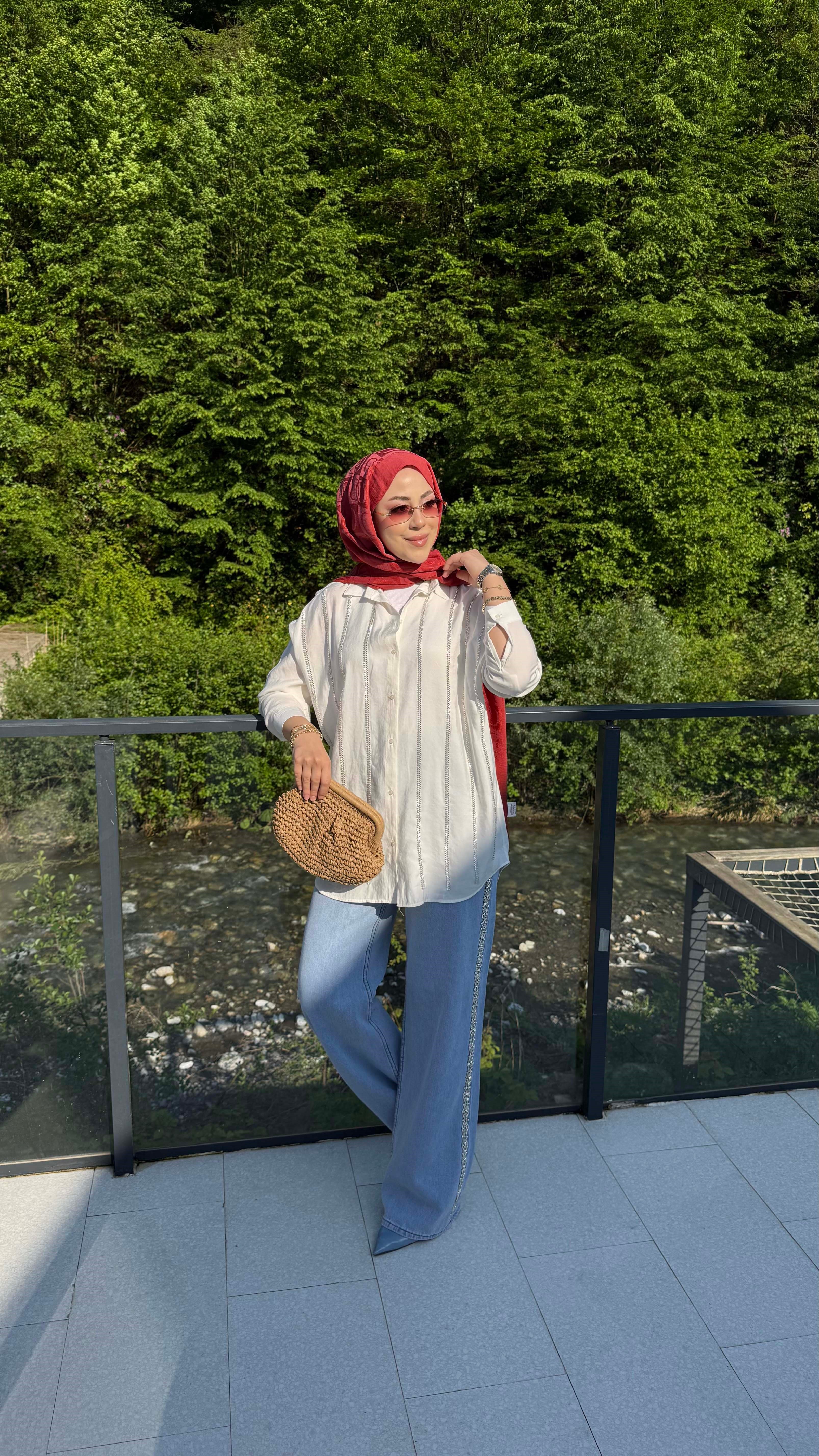 Şerit Taşlı Gömlek Beyaz 5172