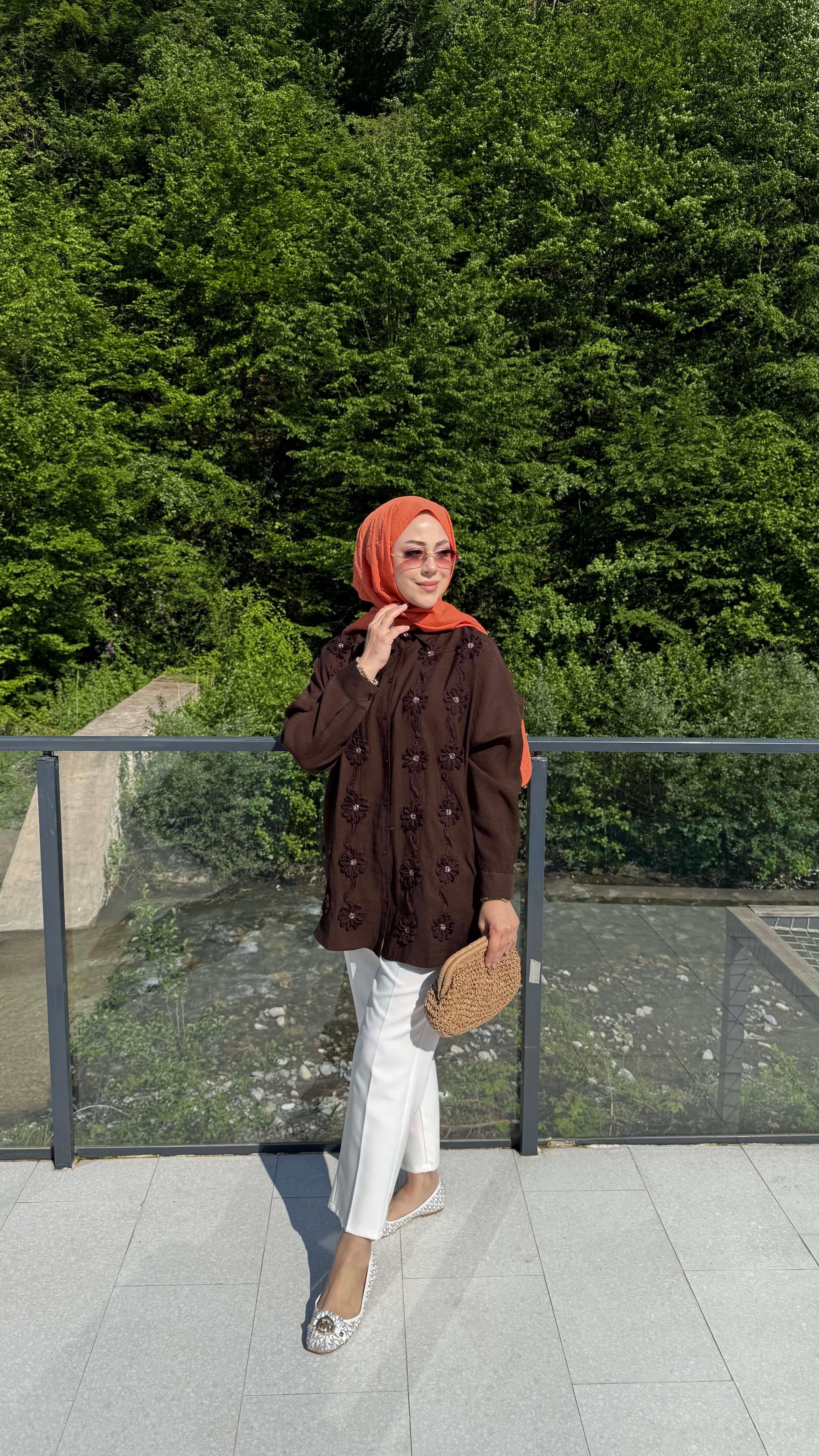 Çiçek Tüllü Gömlek Kahverengi 5479