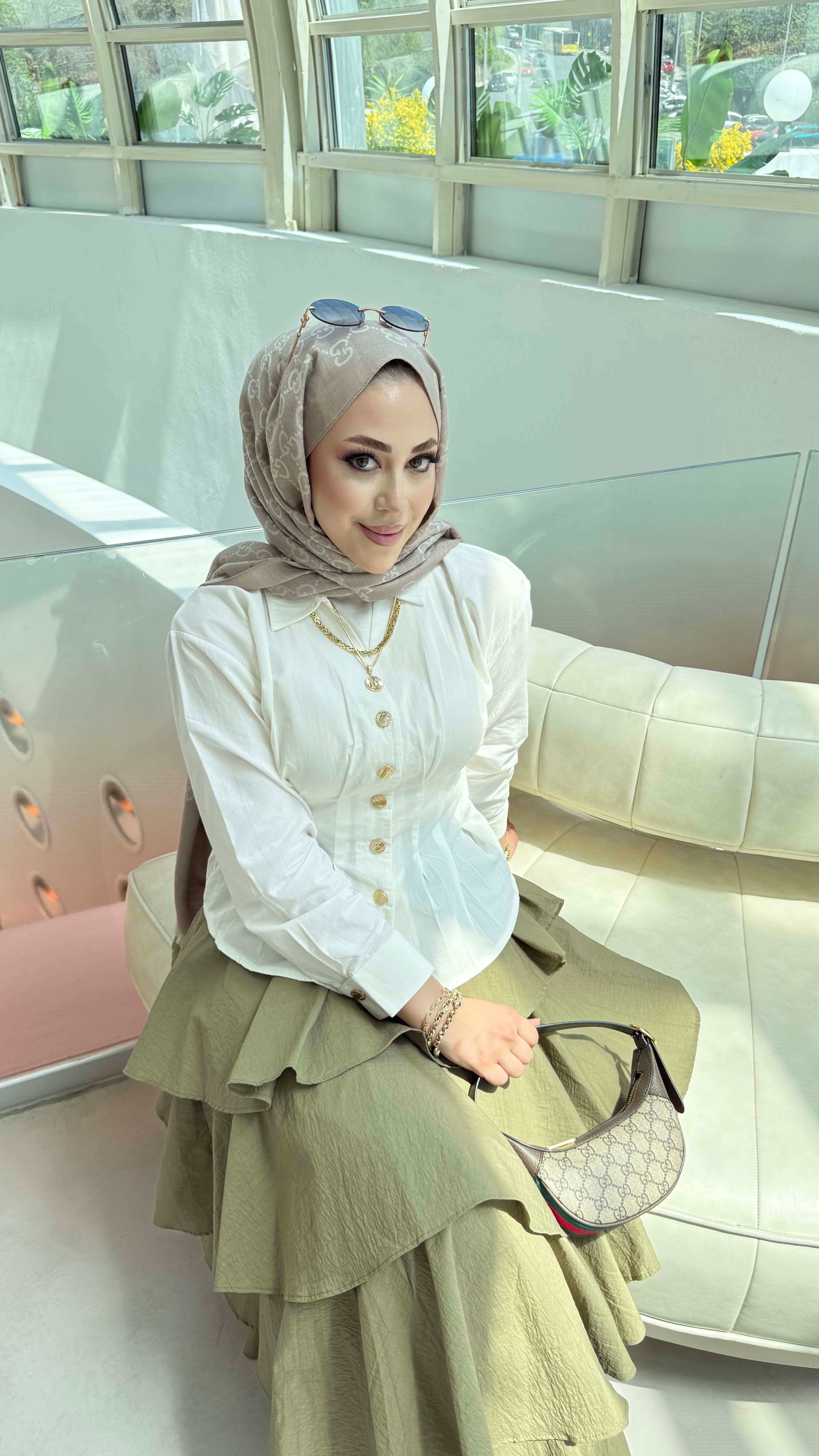 Bel Oturtma Detaylı Gömlek Beyaz 3359