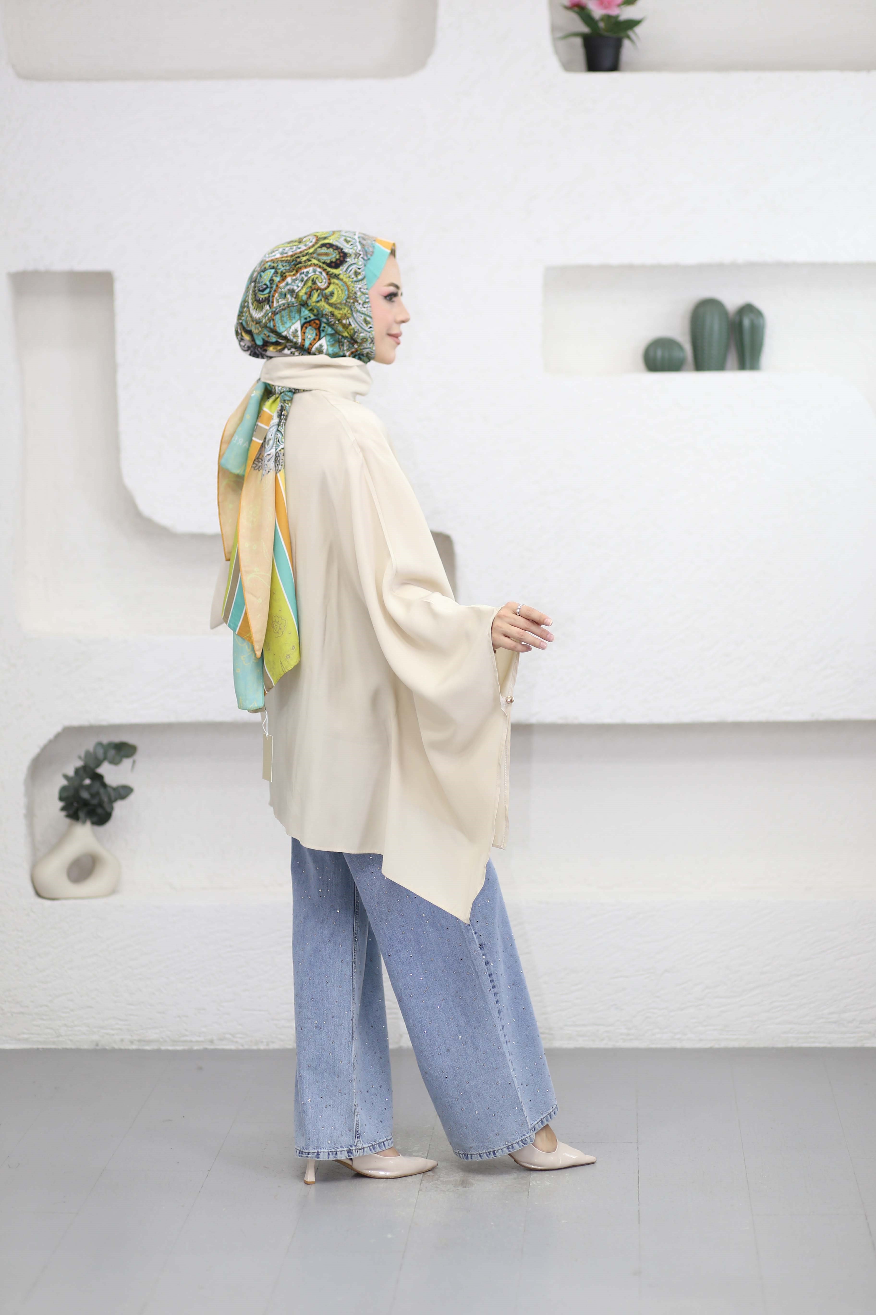 Yarasa Kol Şal Detaylı Bluz Bej 2268