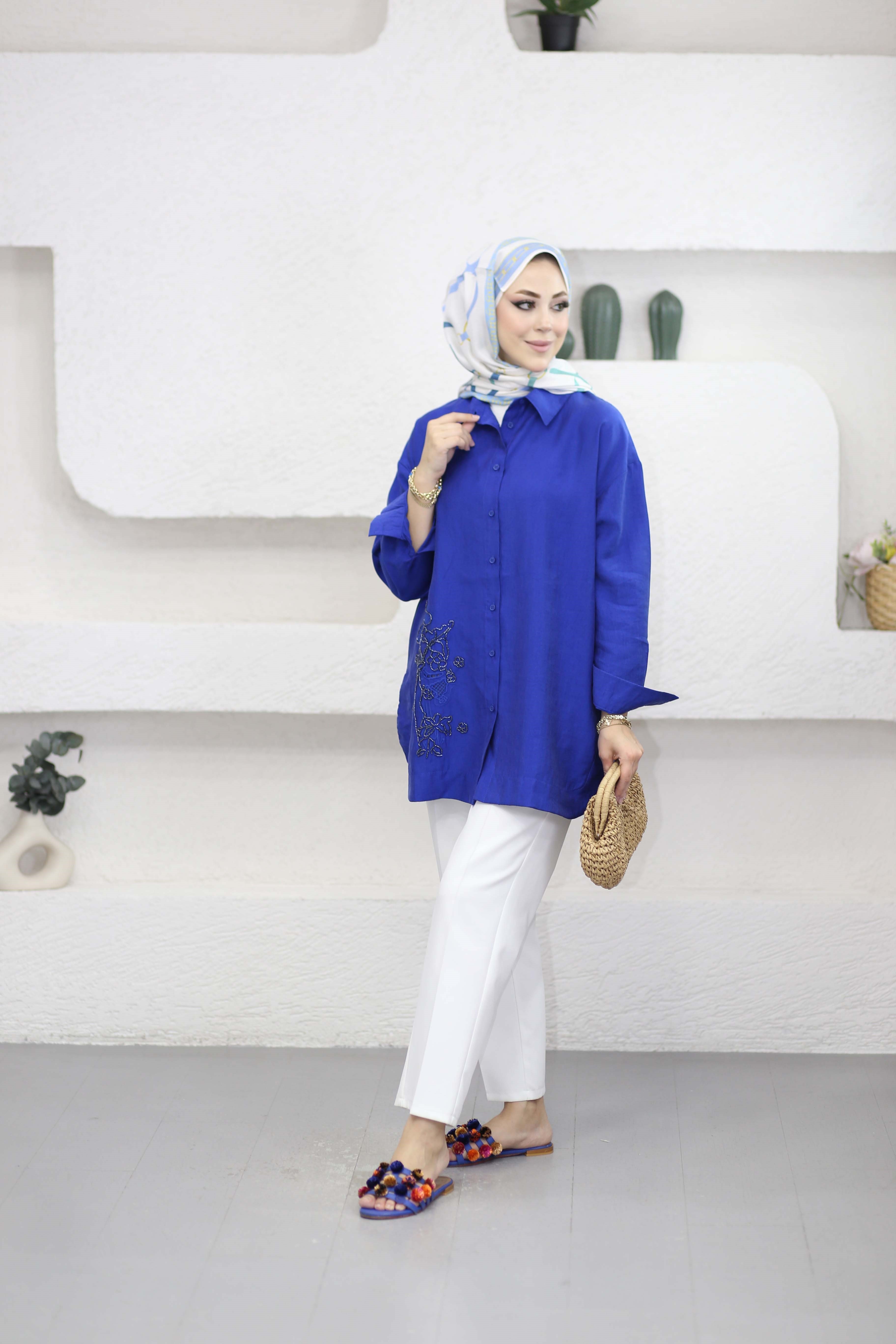 Boncuk Nakış Detaylı Gömlek Saks 2964