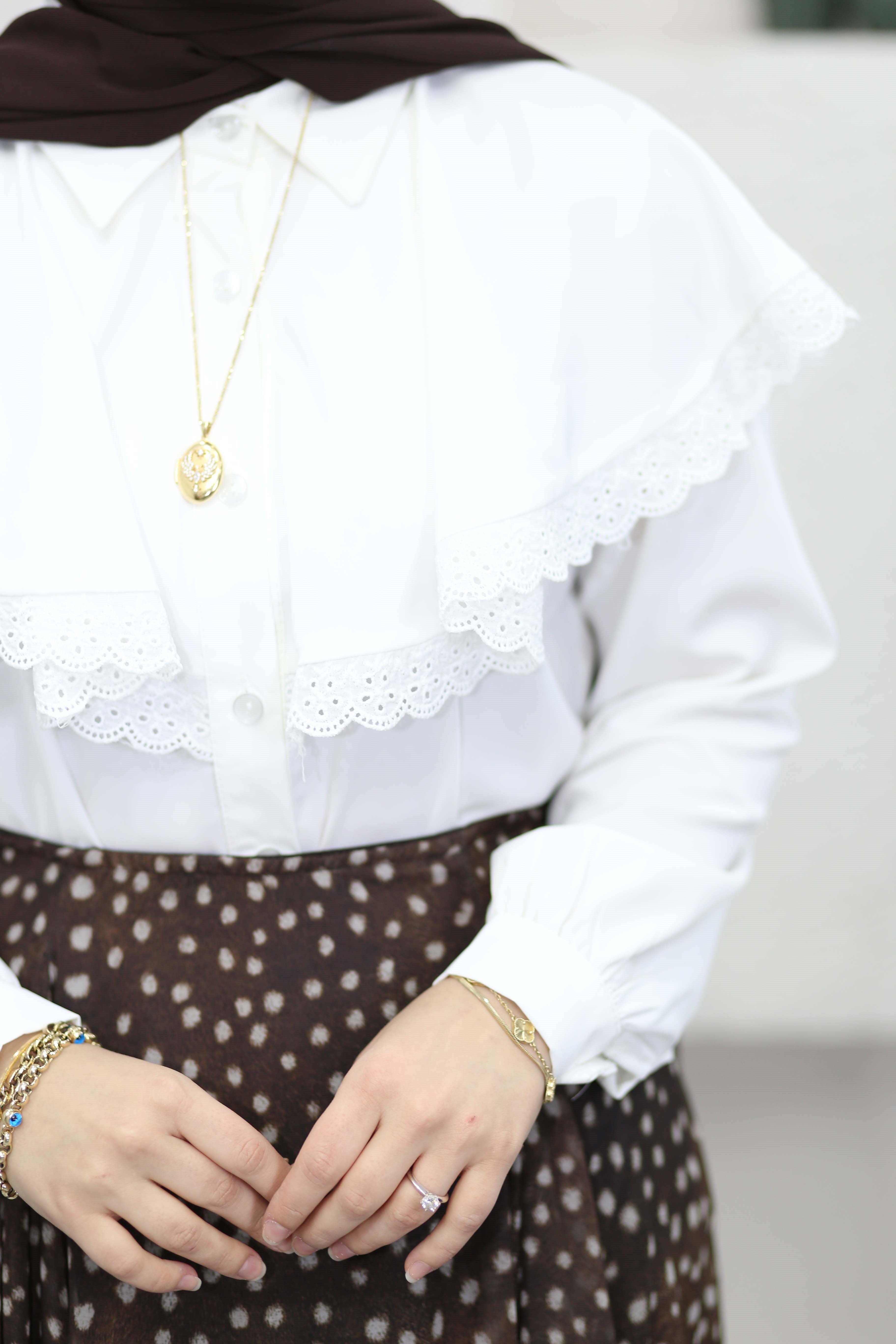 Şal Dantel Detaylı Gömlek Beyaz 2023