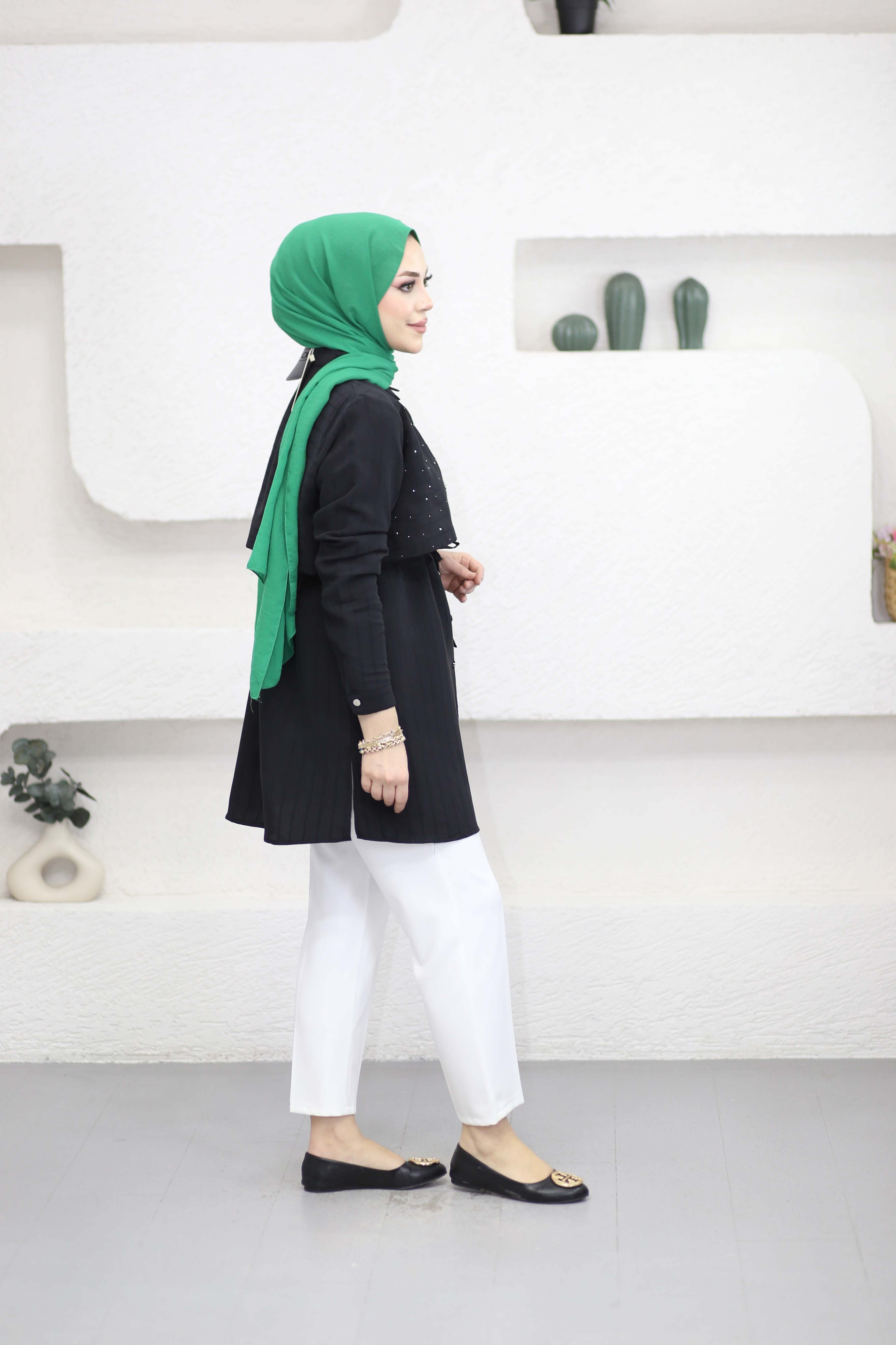 Allerli Taşlı Napoli Tunik Siyah 2138