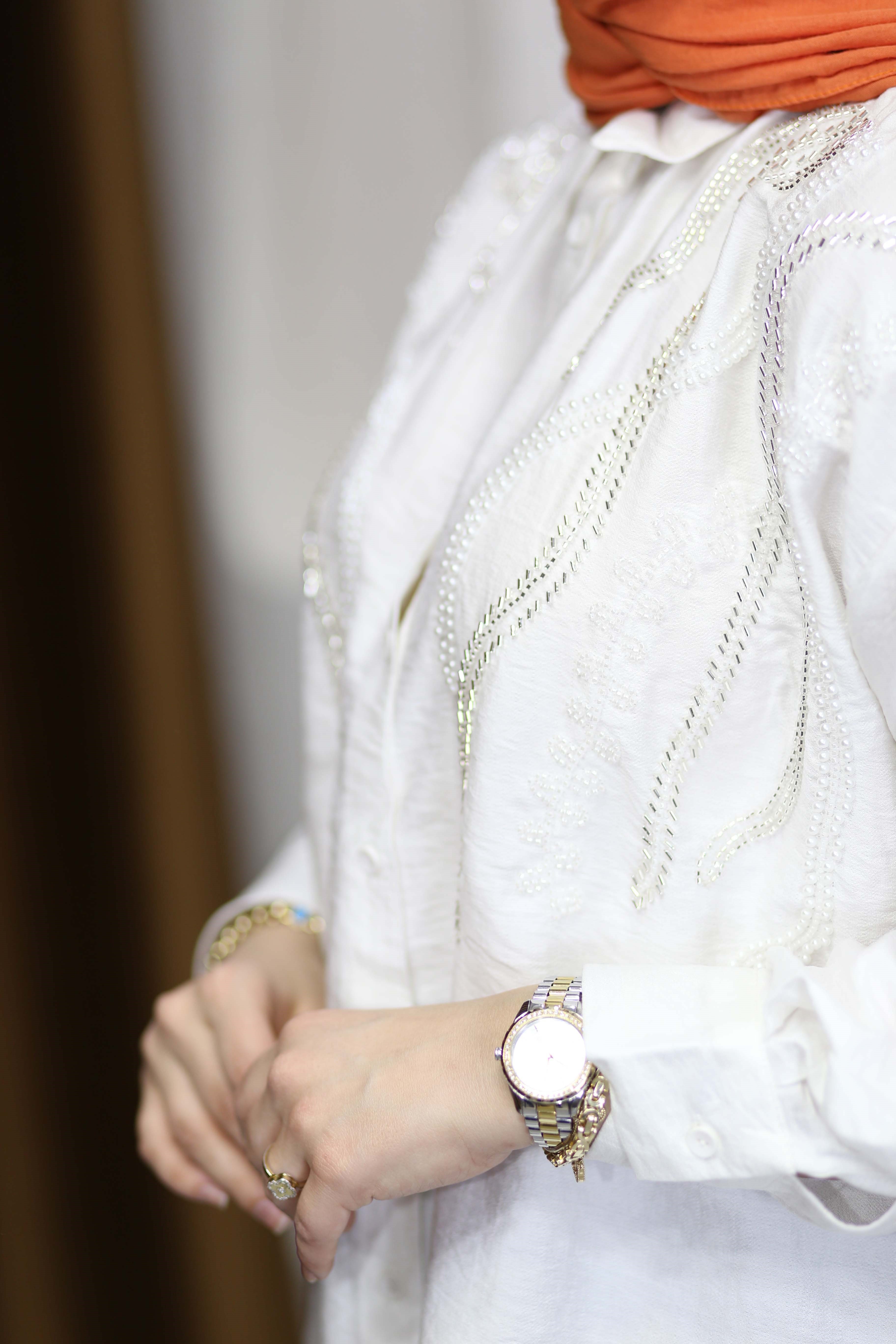 Sarmaşık Boncuk İşlemeli Gömlek Beyaz 3396