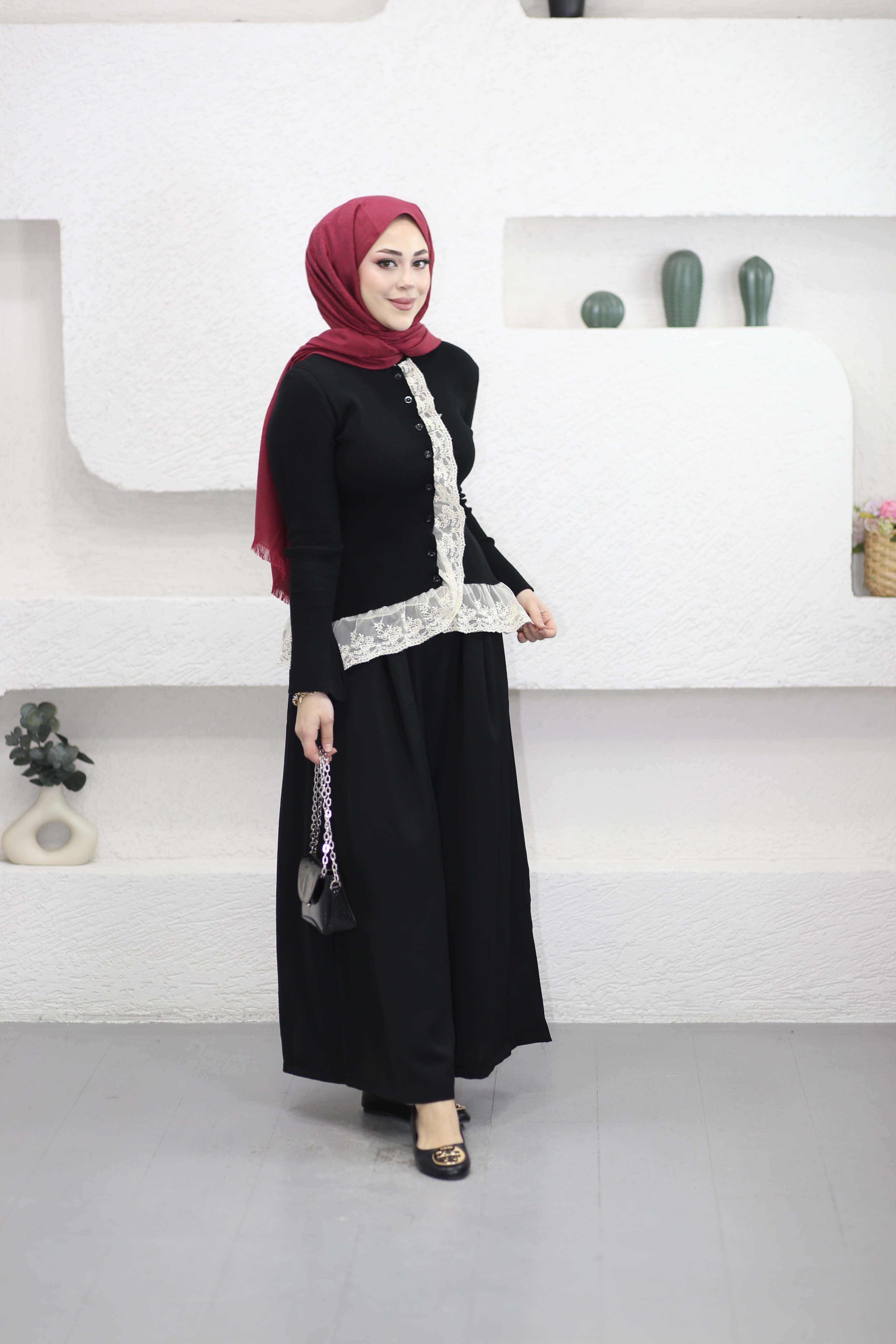 Dantel Detaylı Hırka Siyah 0518