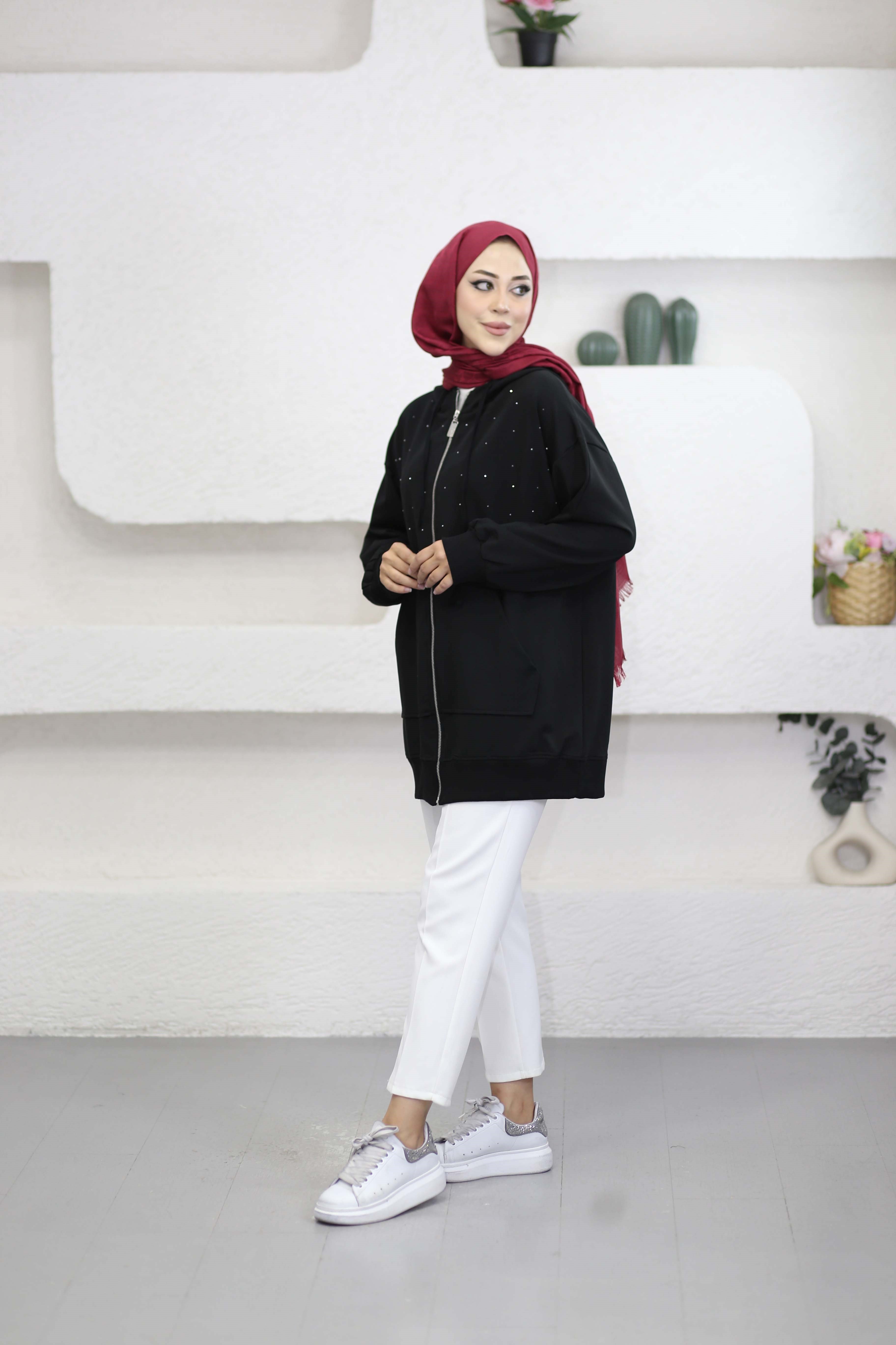 Serpme Taşlı Hırka Siyah 3449