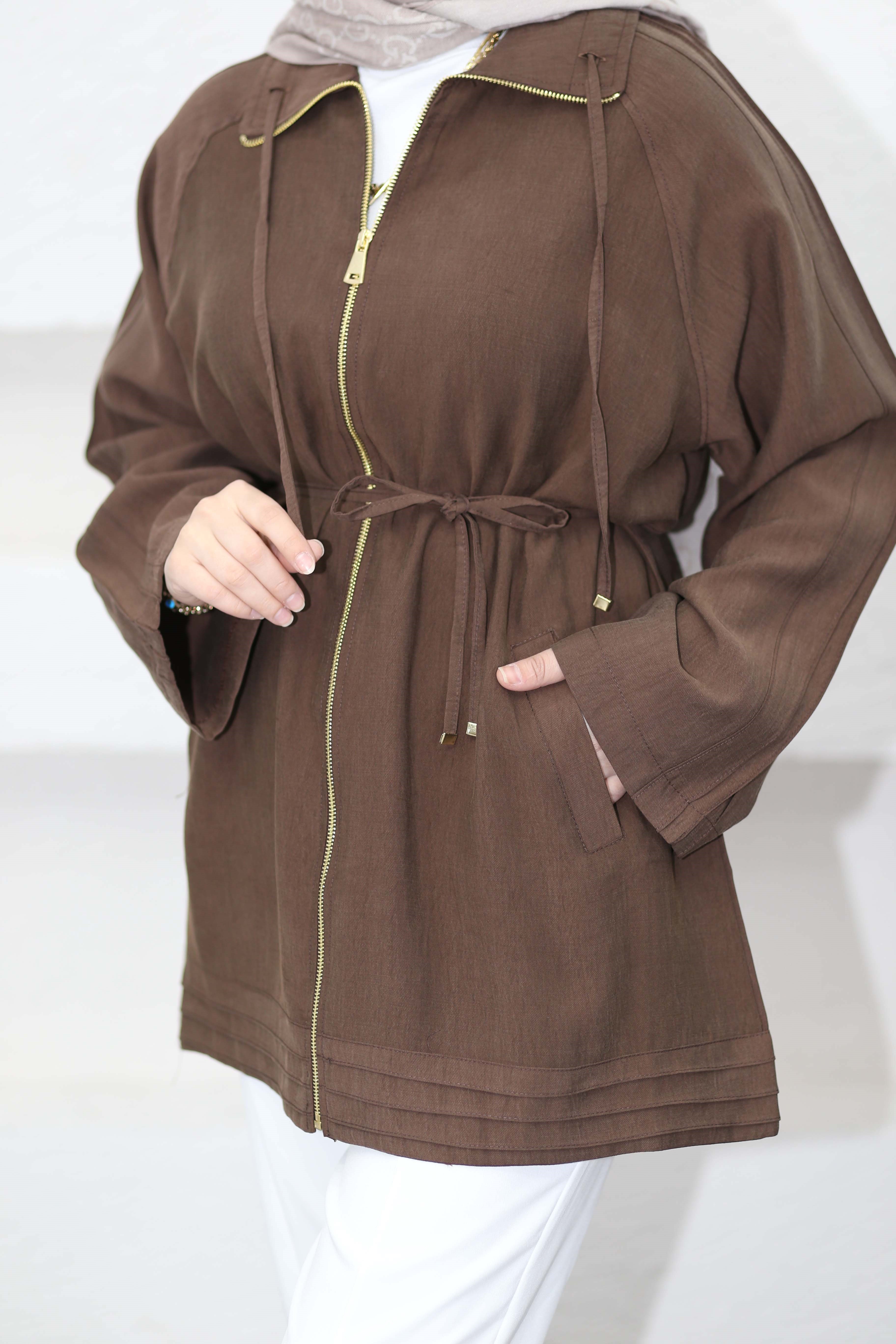 Yaka Bağcıklı Kap Kahverengi 6451