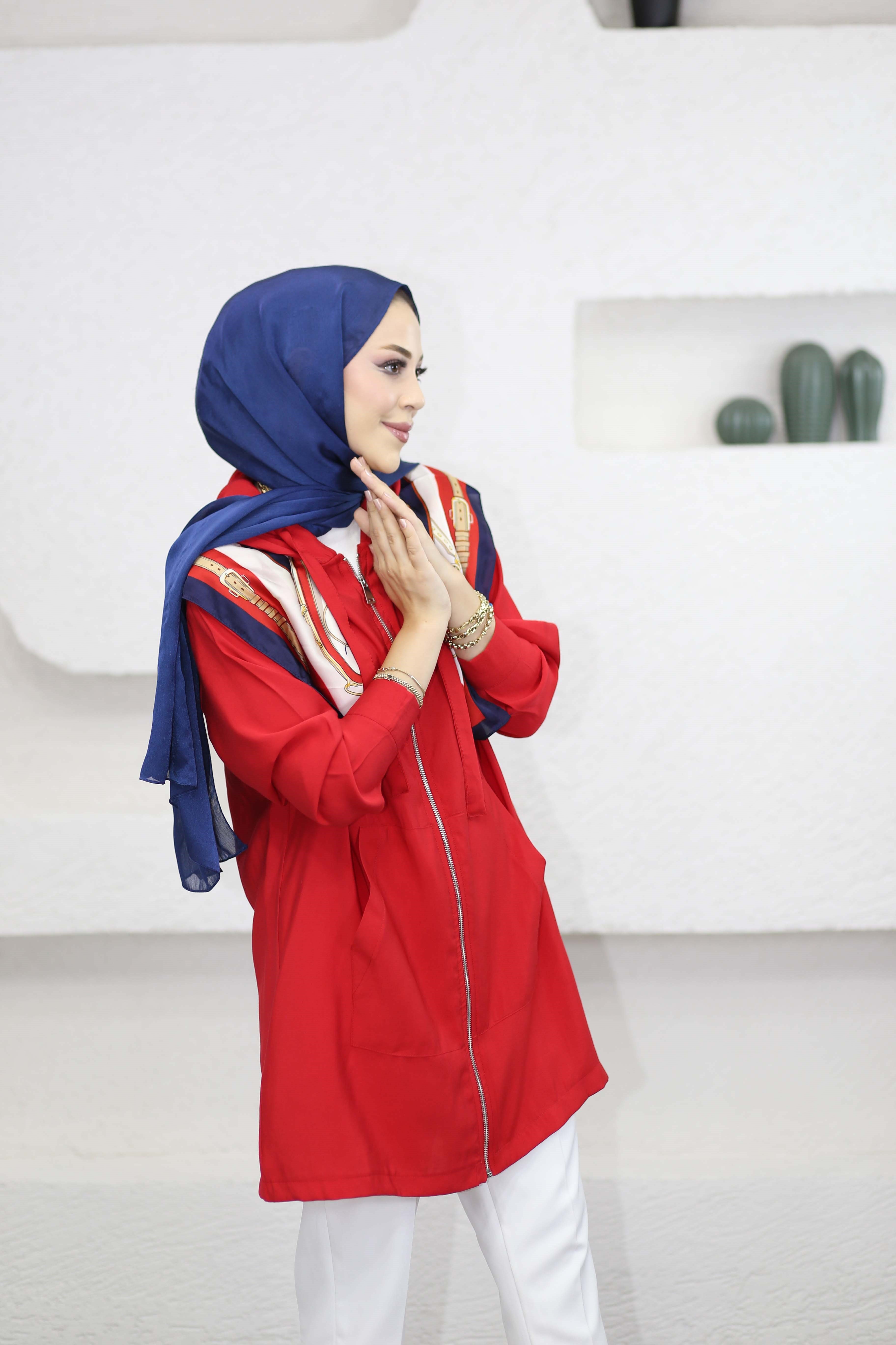 Mısra Kap Kırmızı 1307