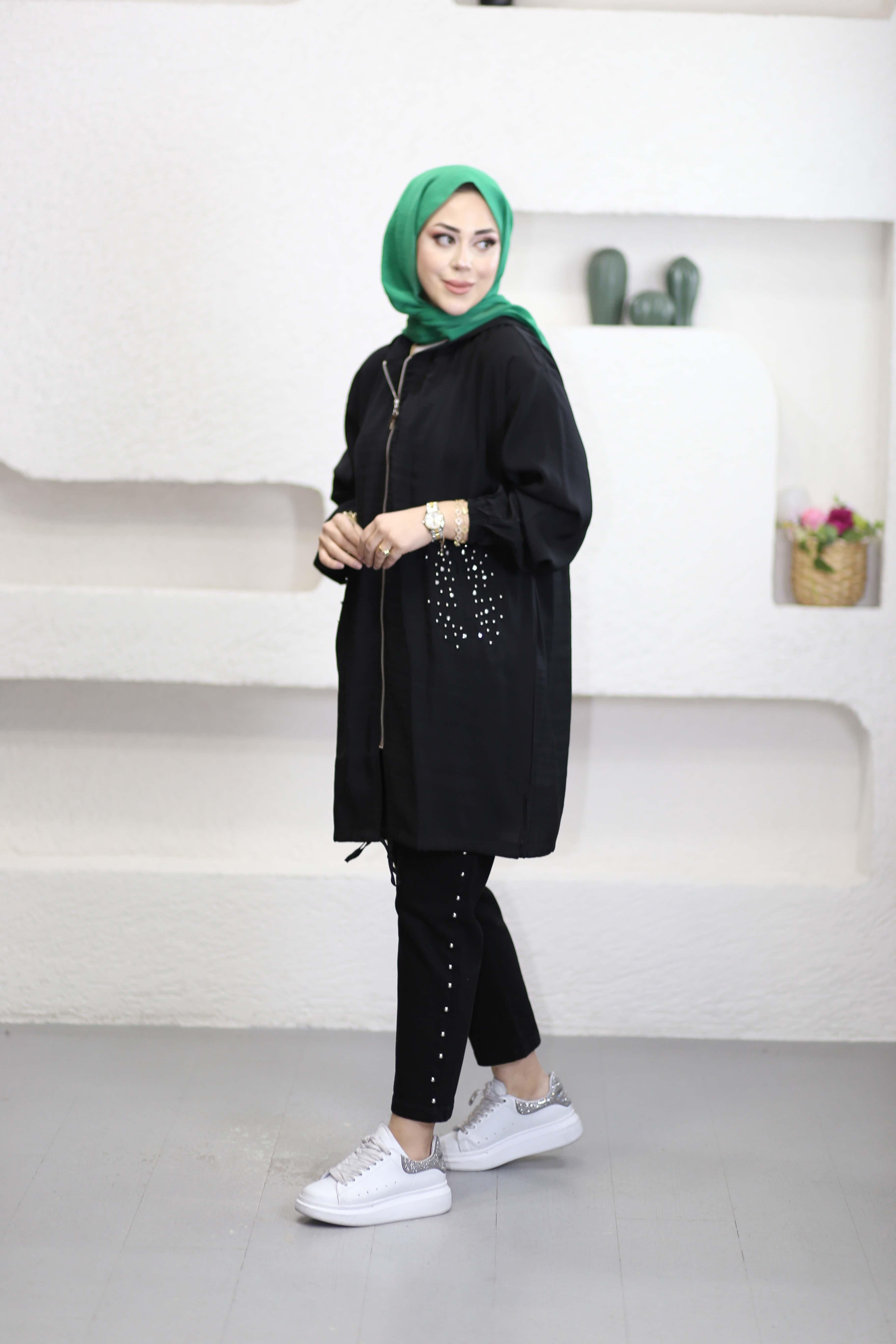 Cepli Taş Detaylı Midi Boy Kap Siyah 3278