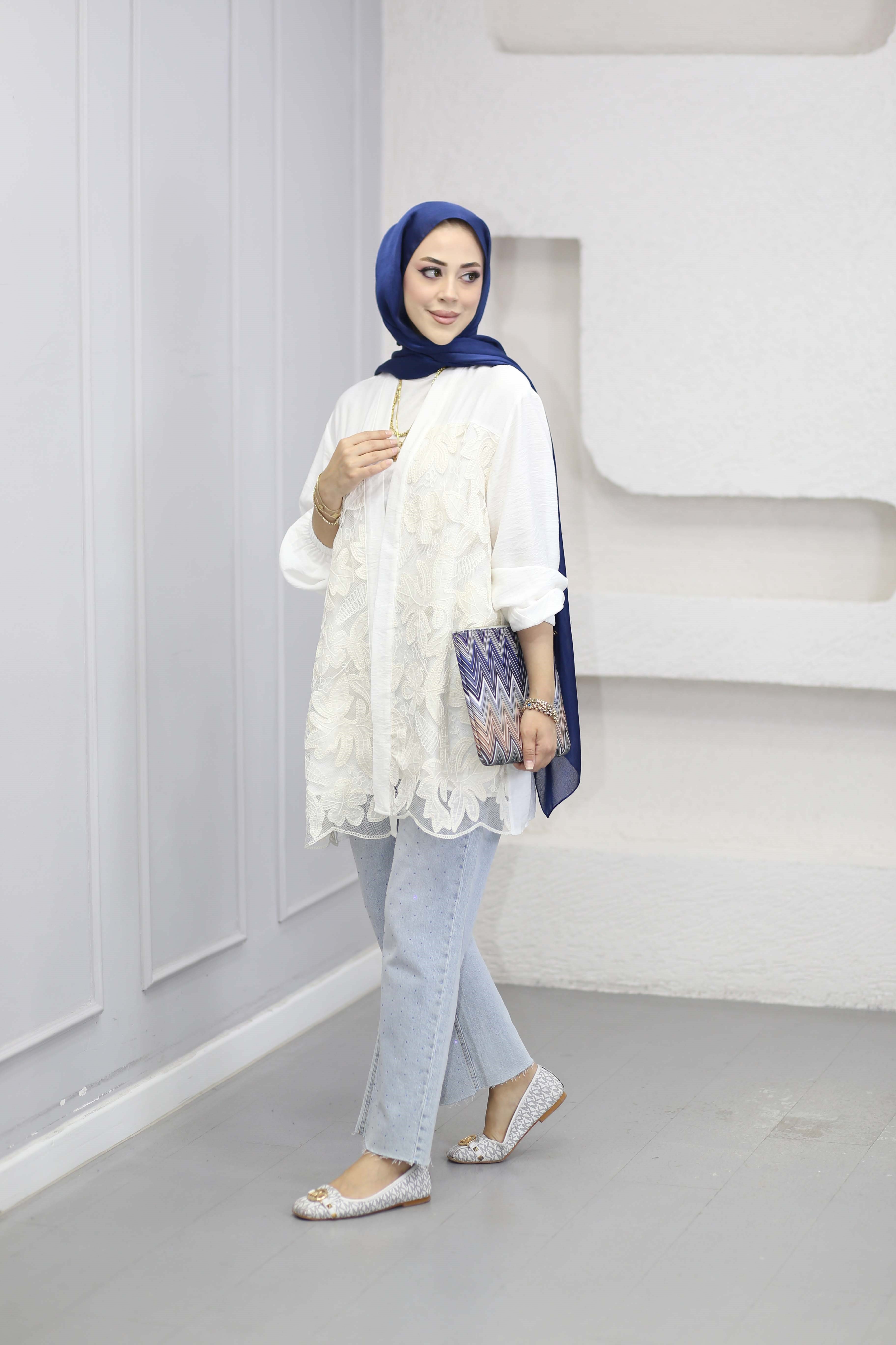 Güpür Çiçek Desenli Kimono Beyaz 26111