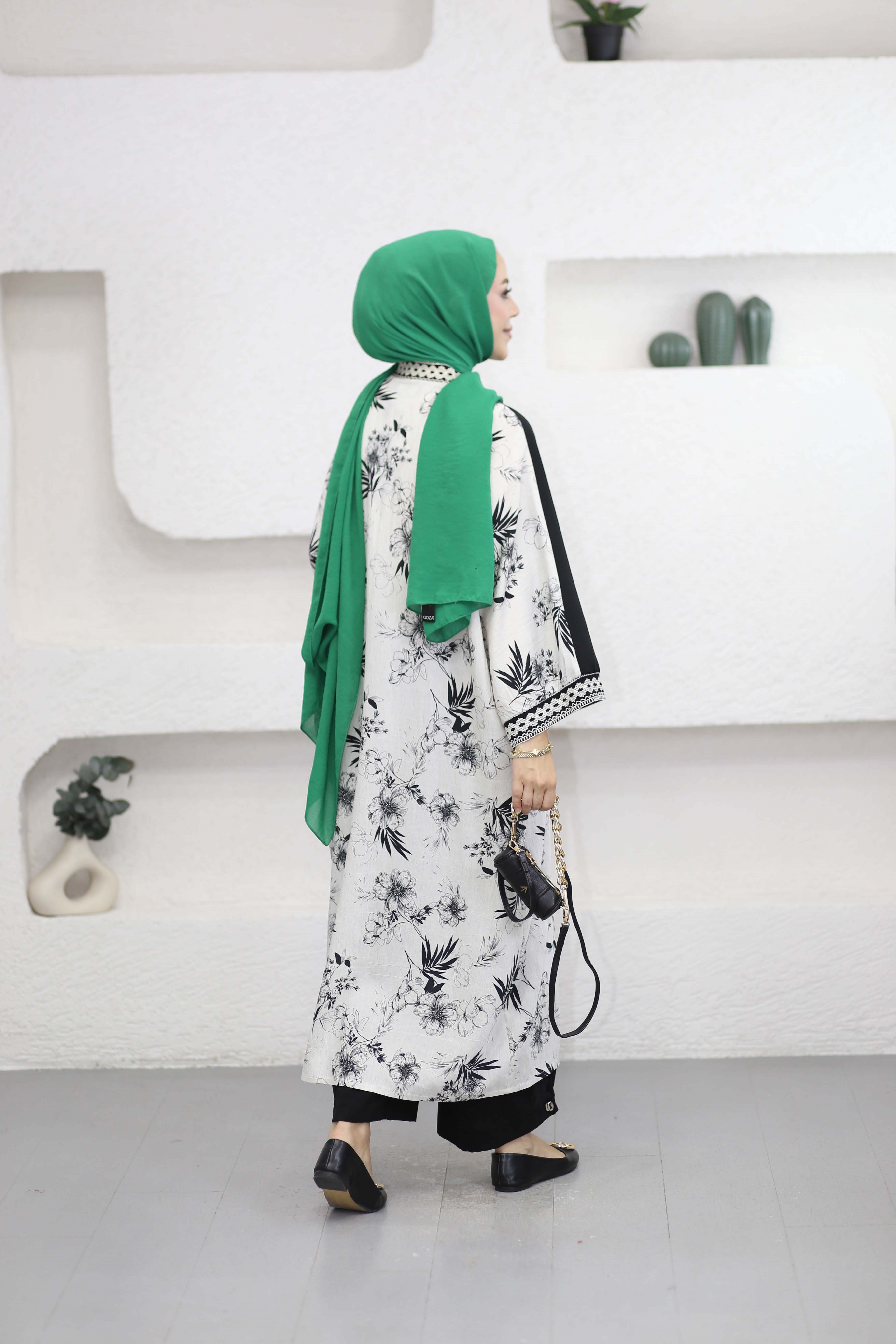 Manşet Ve Yaka Dantel Kimono Siyah 1763