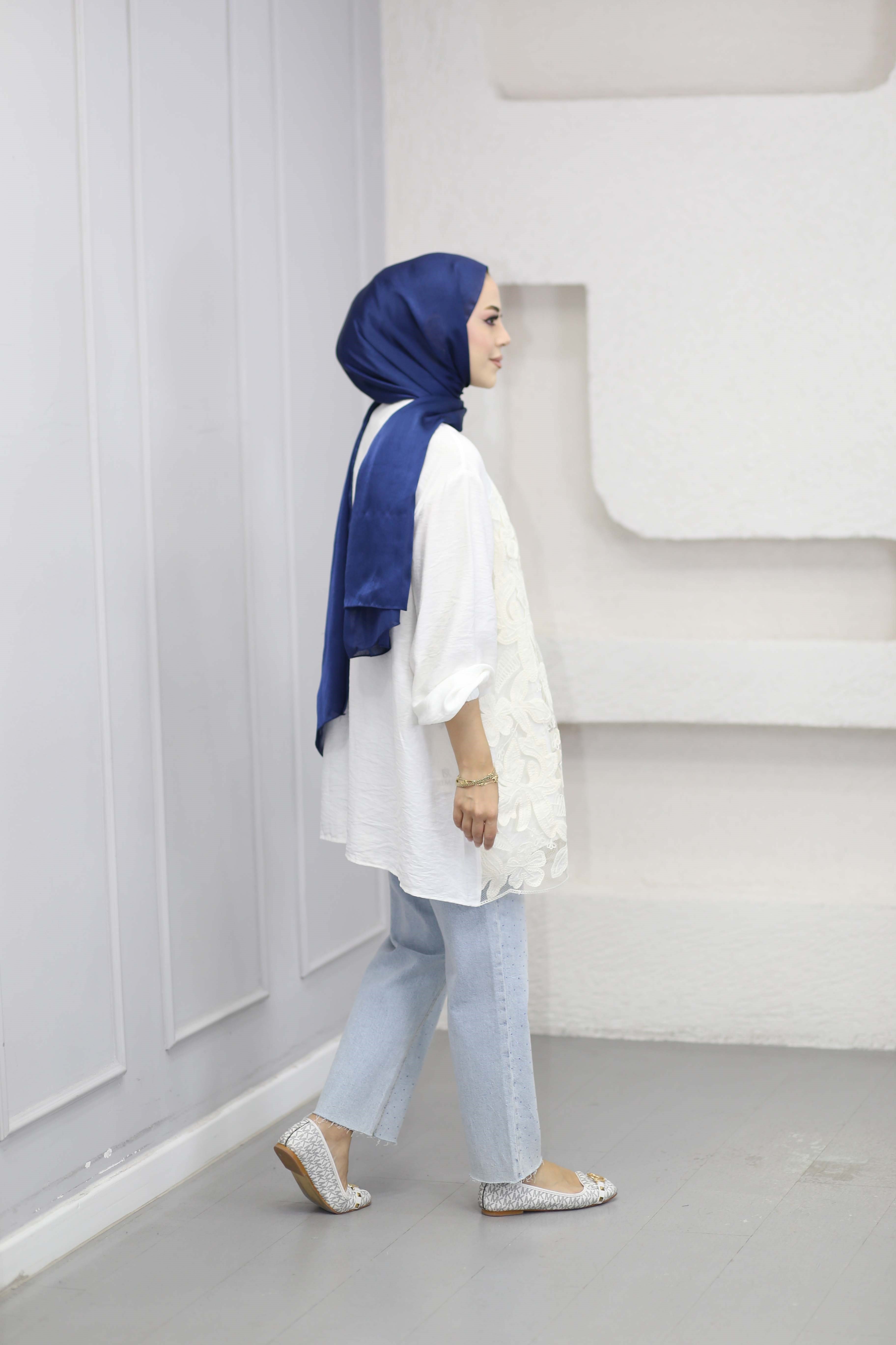 Güpür Çiçek Desenli Kimono Beyaz 26111