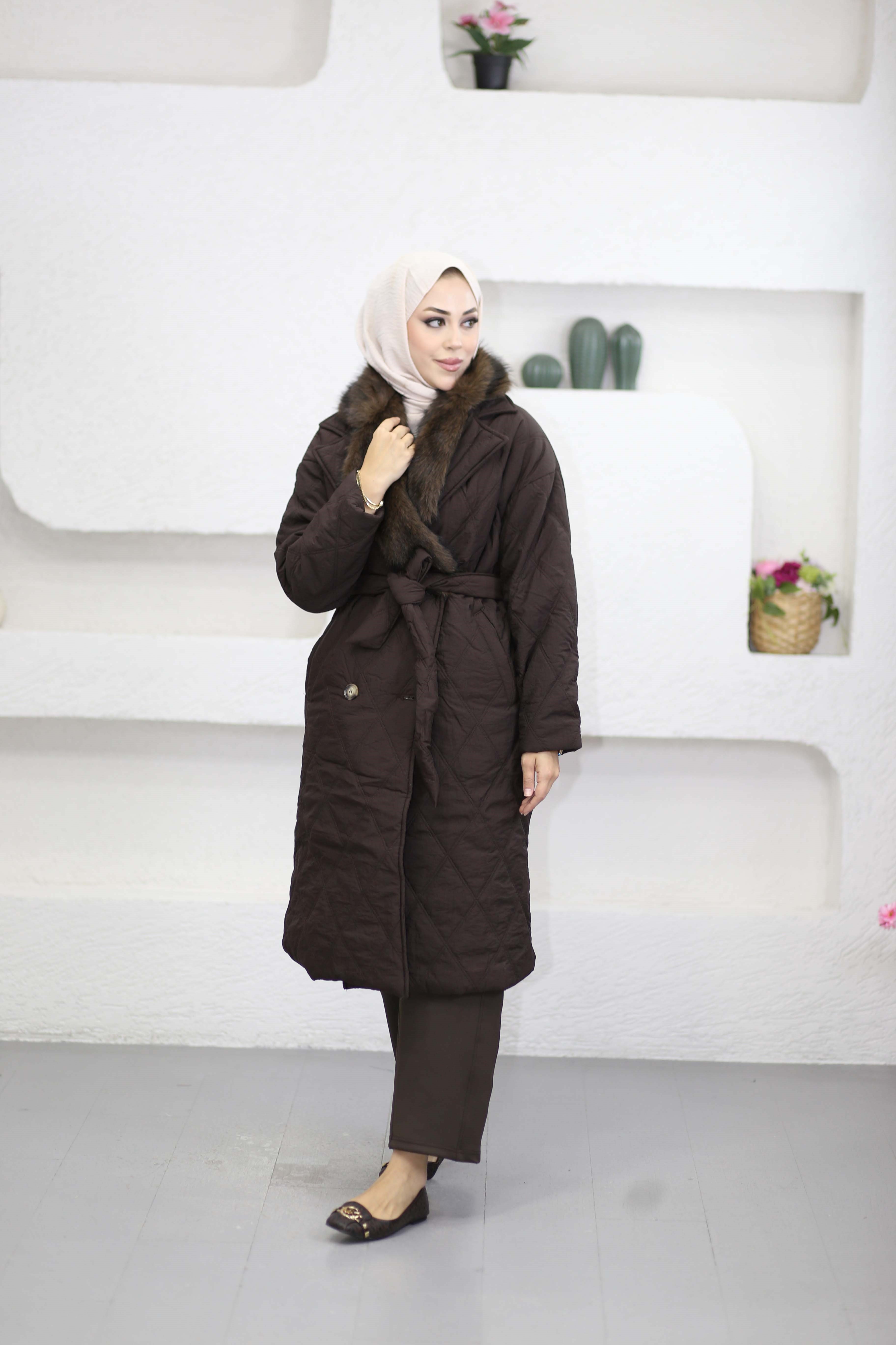 Yakası Kürklü Kapitone Mont Kahverengi 5890