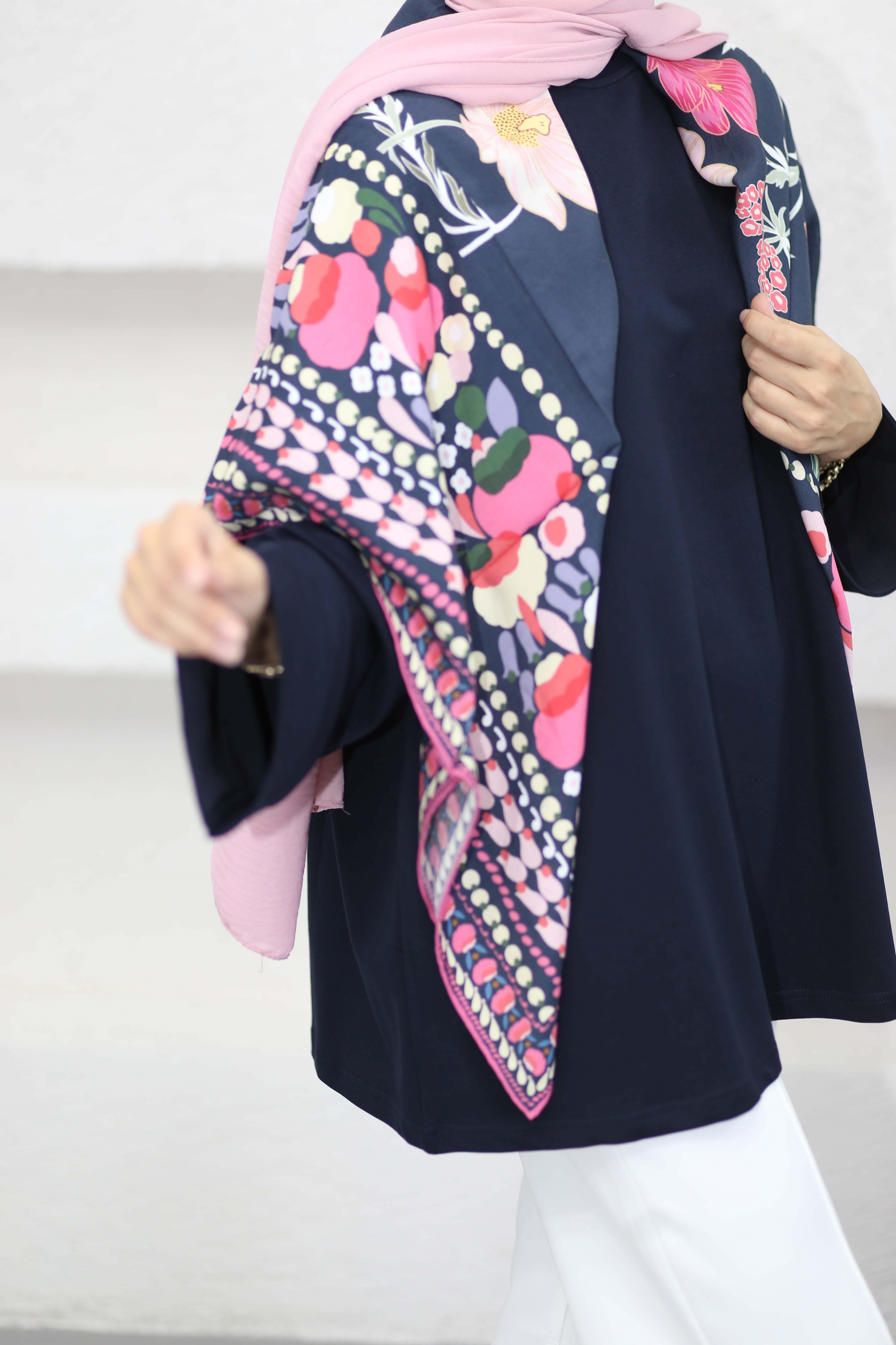Flower premium omuz şalı Pembe 7521