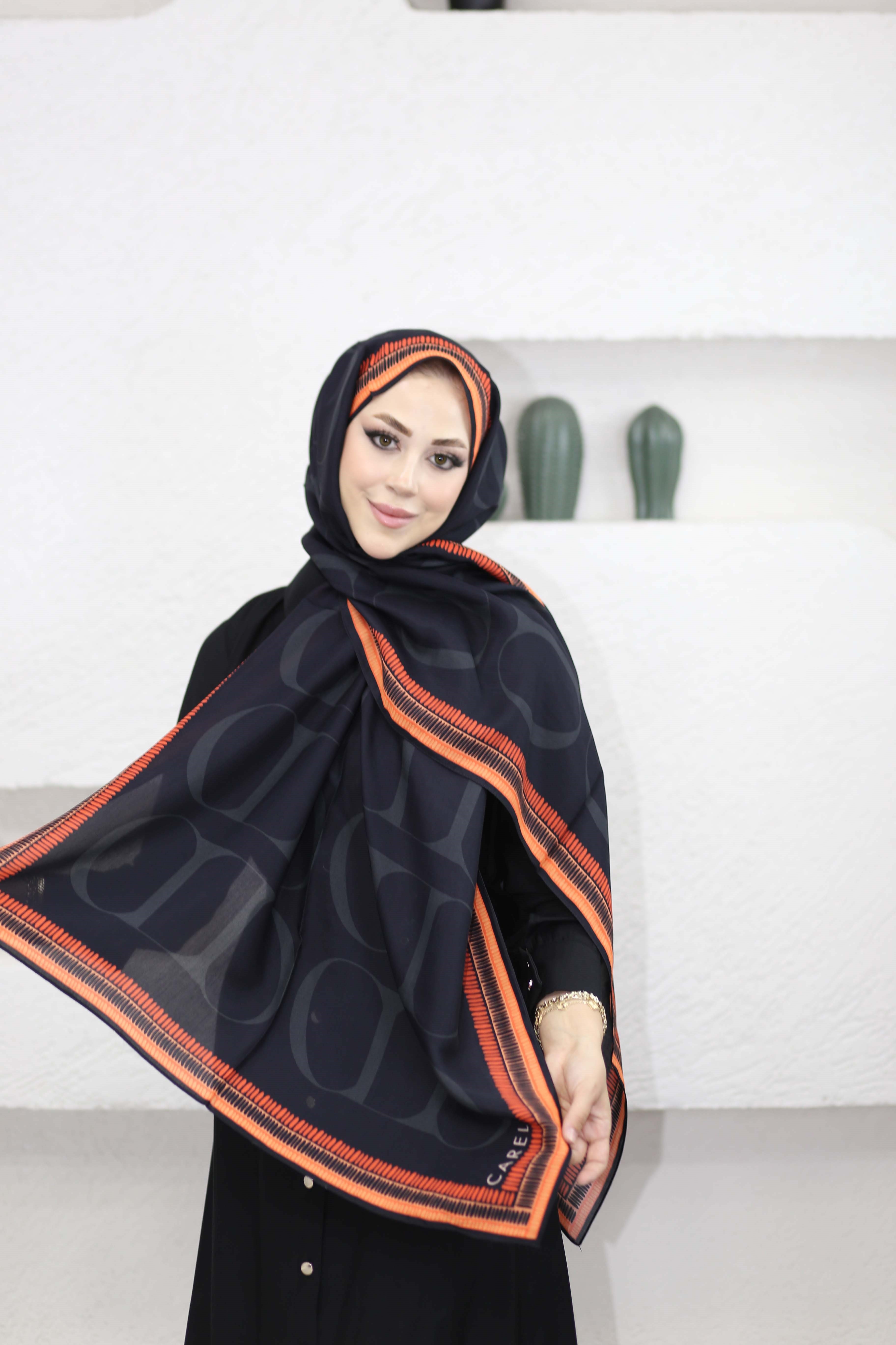 Side Monogram Floş Şal Siyah 7518