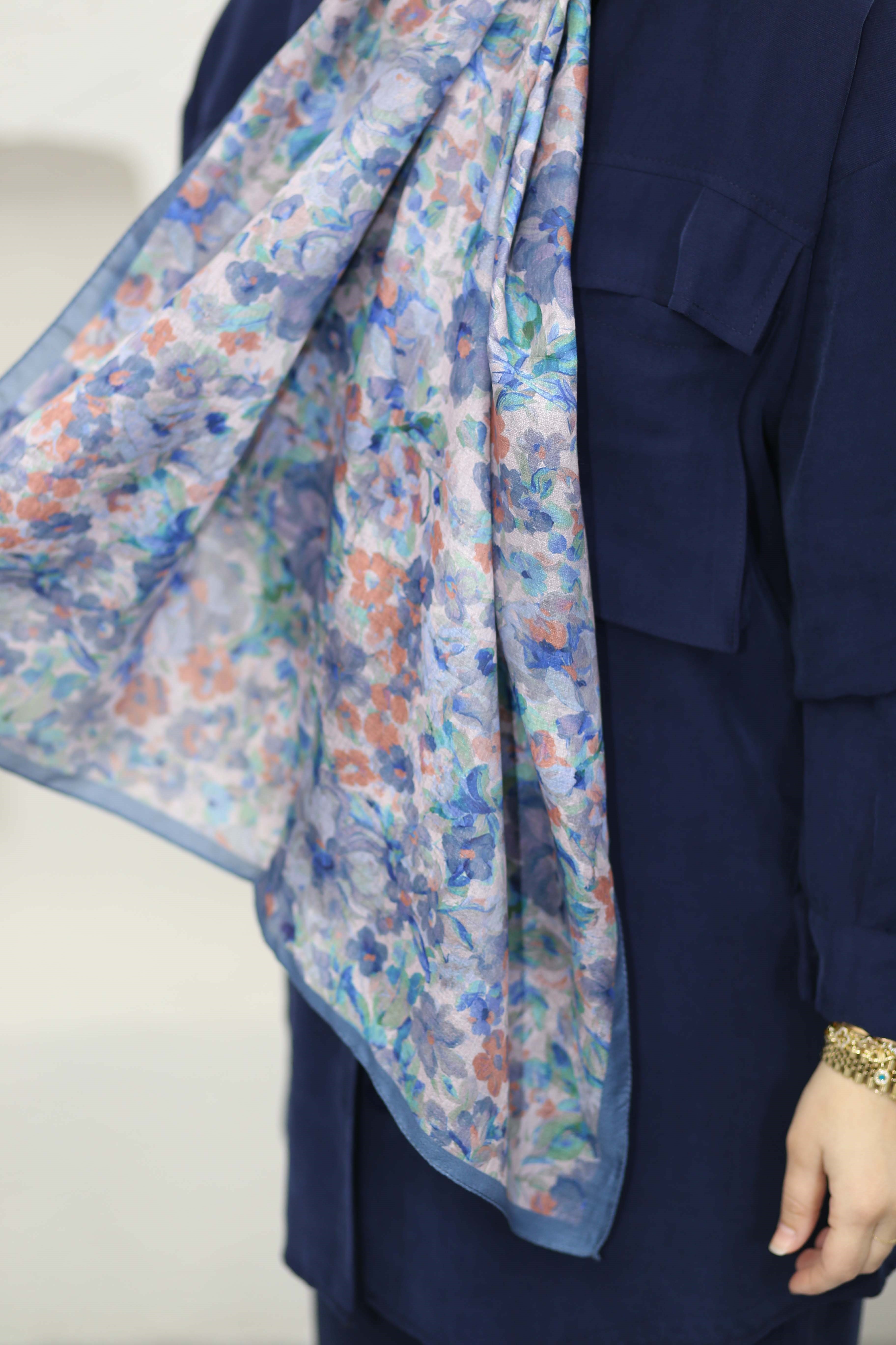 Karanfil Desen Şal Petrol Mavisi 5101
