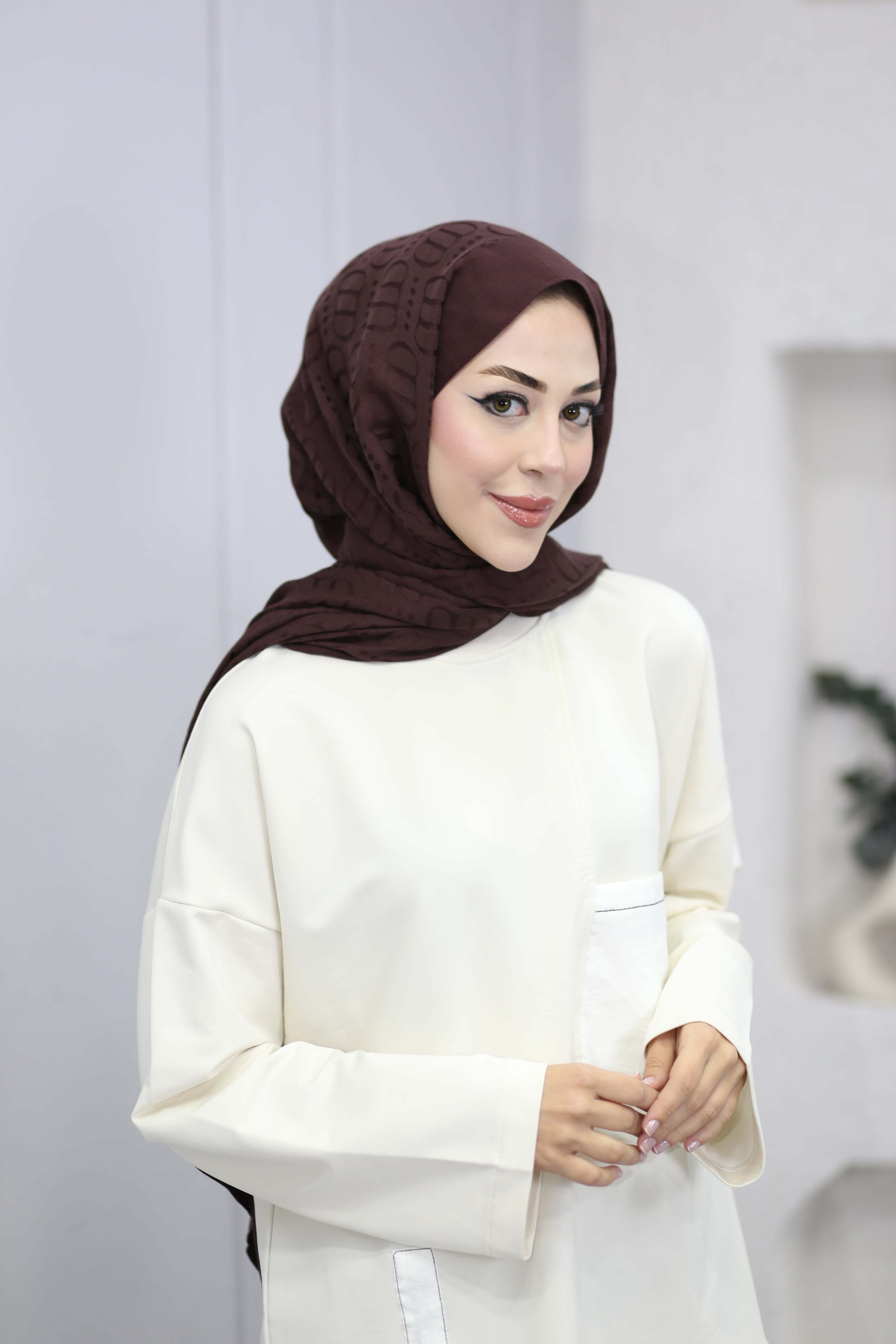 Yan Büzgülü Sweat Ekru 6709
