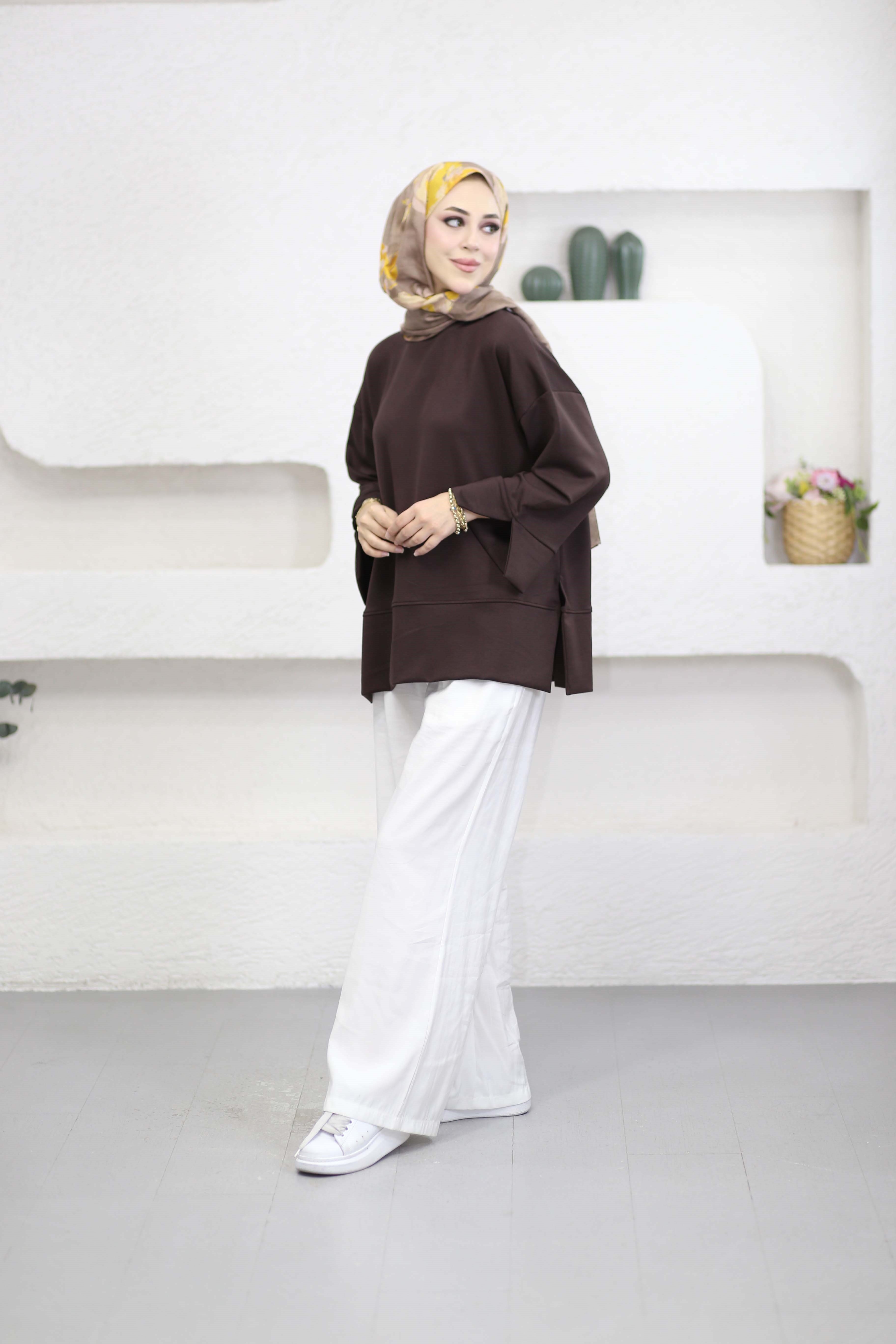 Yırtmaçlı Basıc Sweat Kahverengi 5023