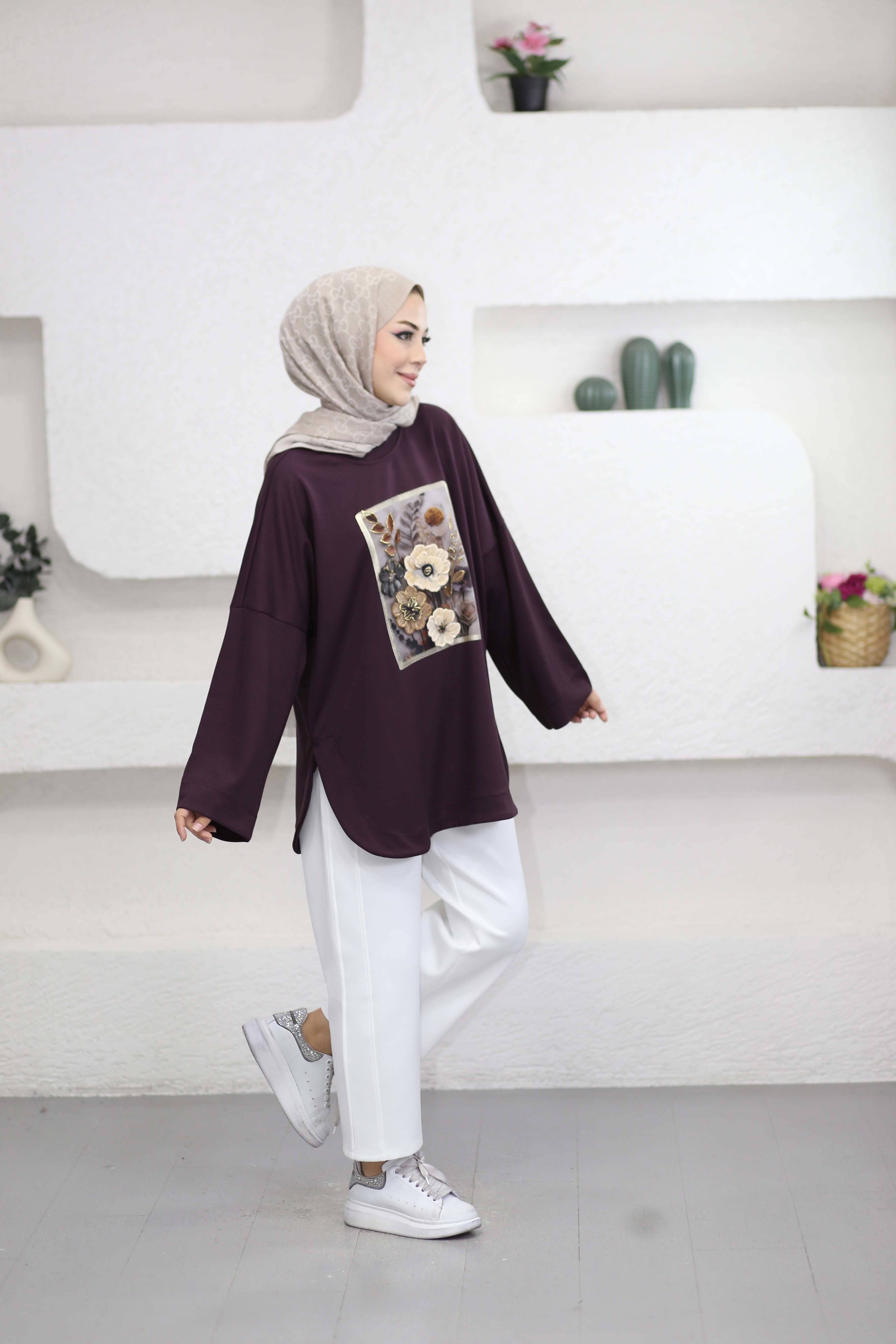 Çiçek Nakışlı Sweat Mürdüm 1135
