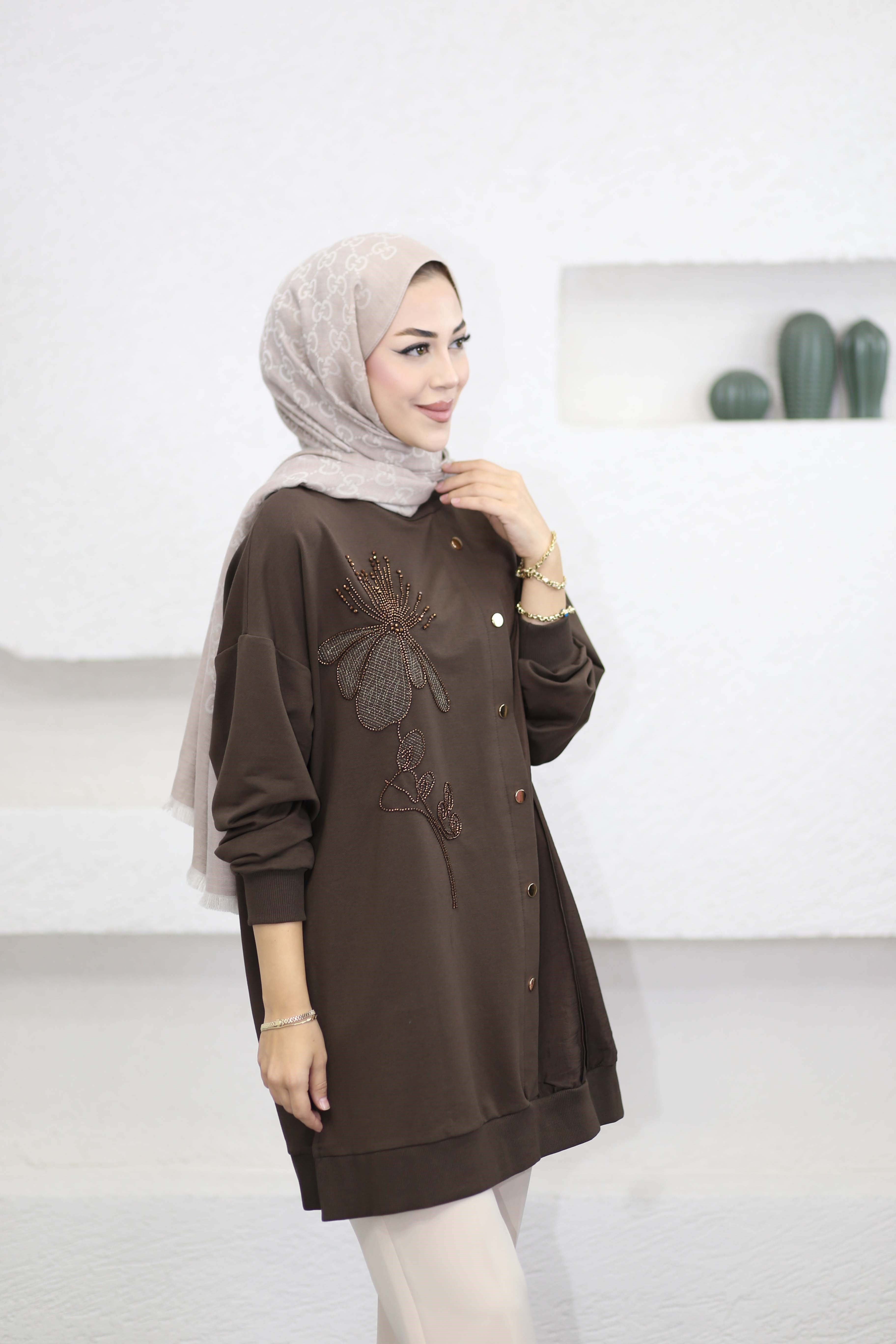 Boncuk İşleme Detaylı Sweat Kahverengi 10810