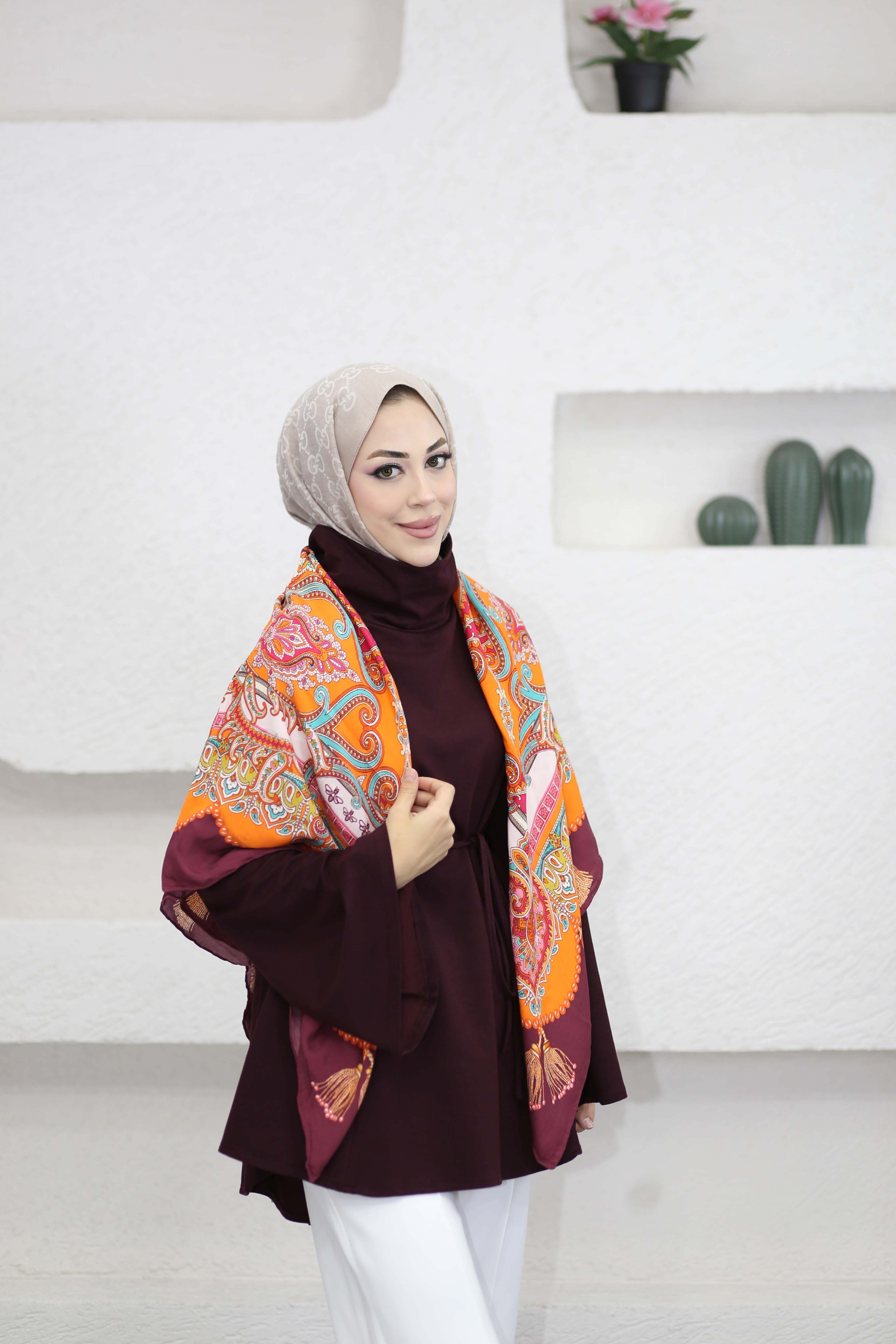 Bel Bağlamalı Dik Yaka Tunik Bordo 3540