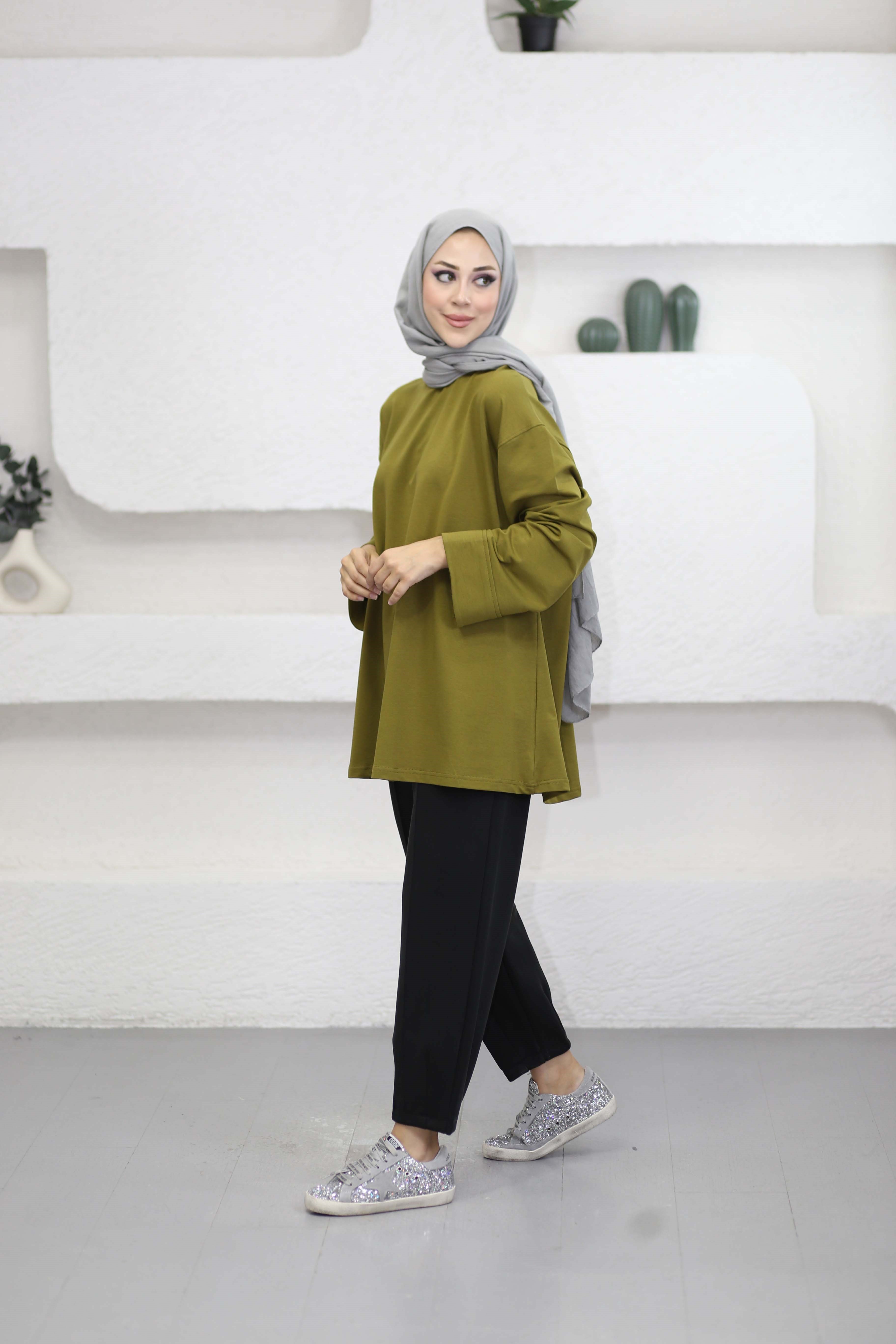 Dikiş Detaylı Sweat Yağ Yeşili 3068